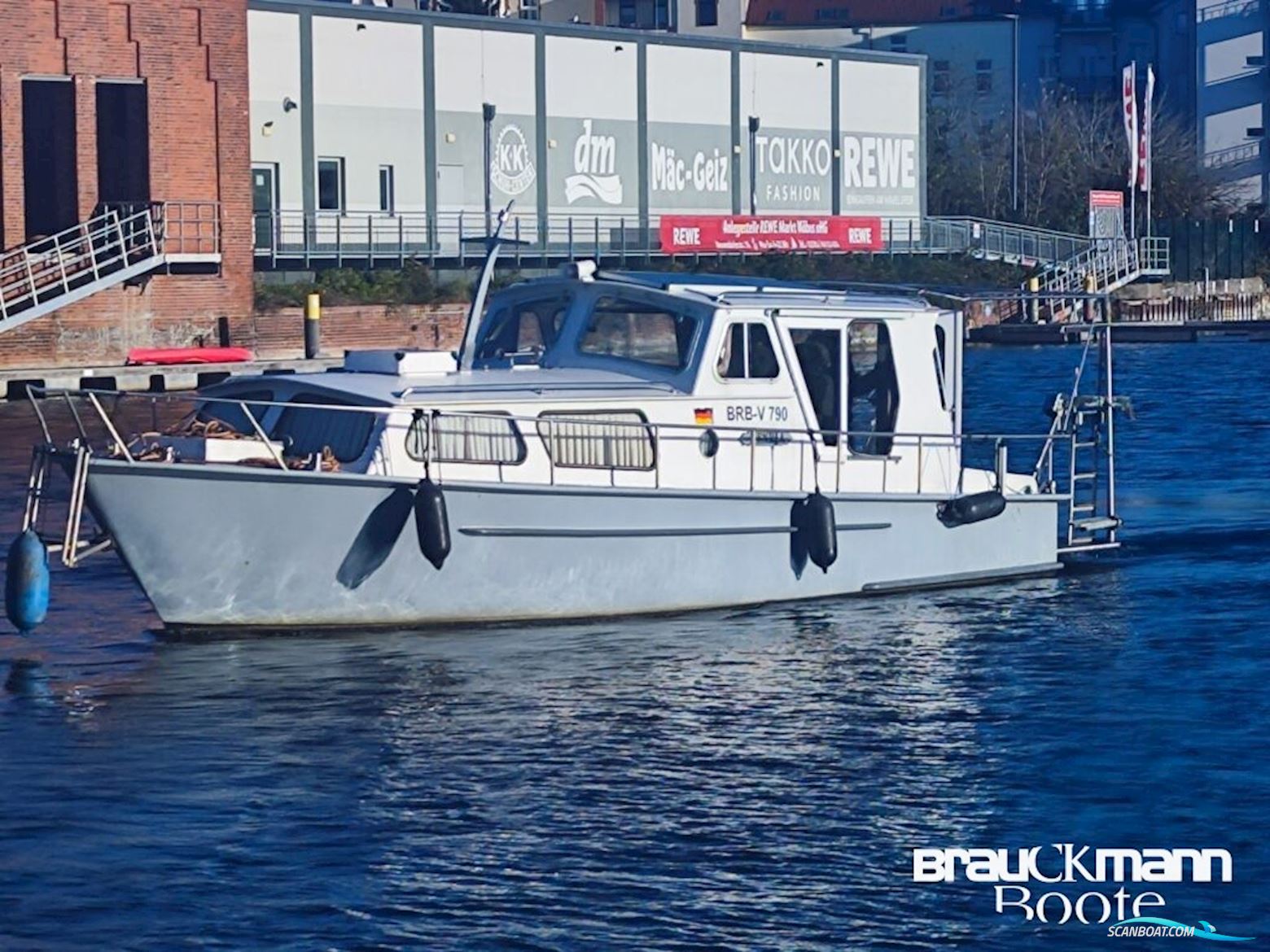 Ariadne 950 Motorbåt 1973, med Opel motor, Tyskland