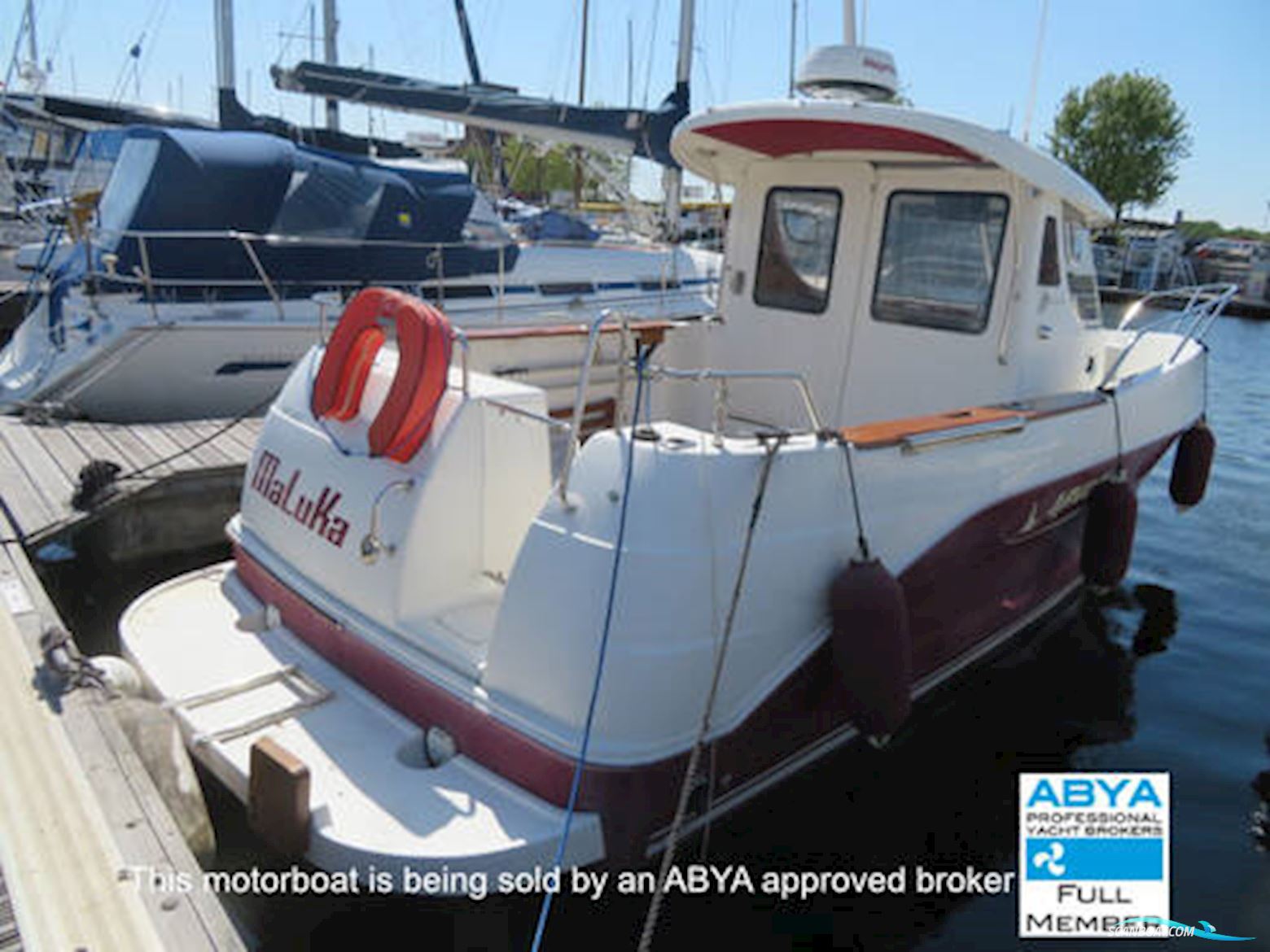 Arvor 250as Motorbåt 2007, med Mercuriser Cummins motor, England