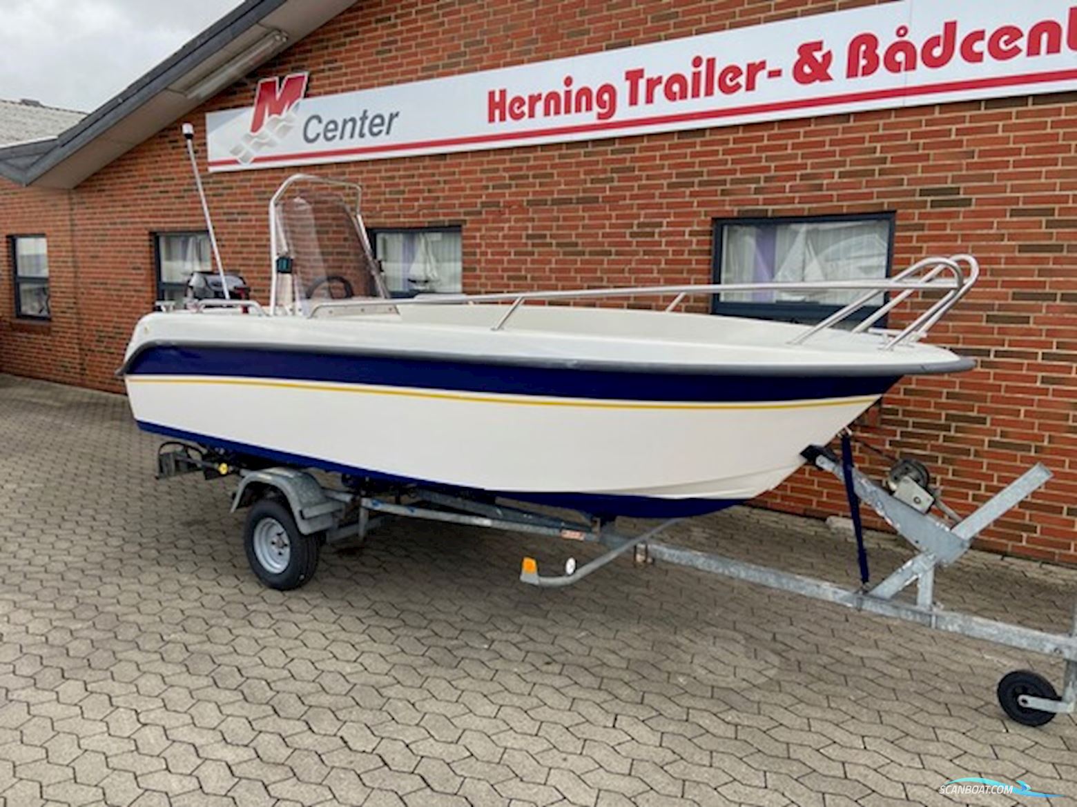 Askeladden 445 Hunter m/Mercury 40 hk 2-takt og Brenderup trailer