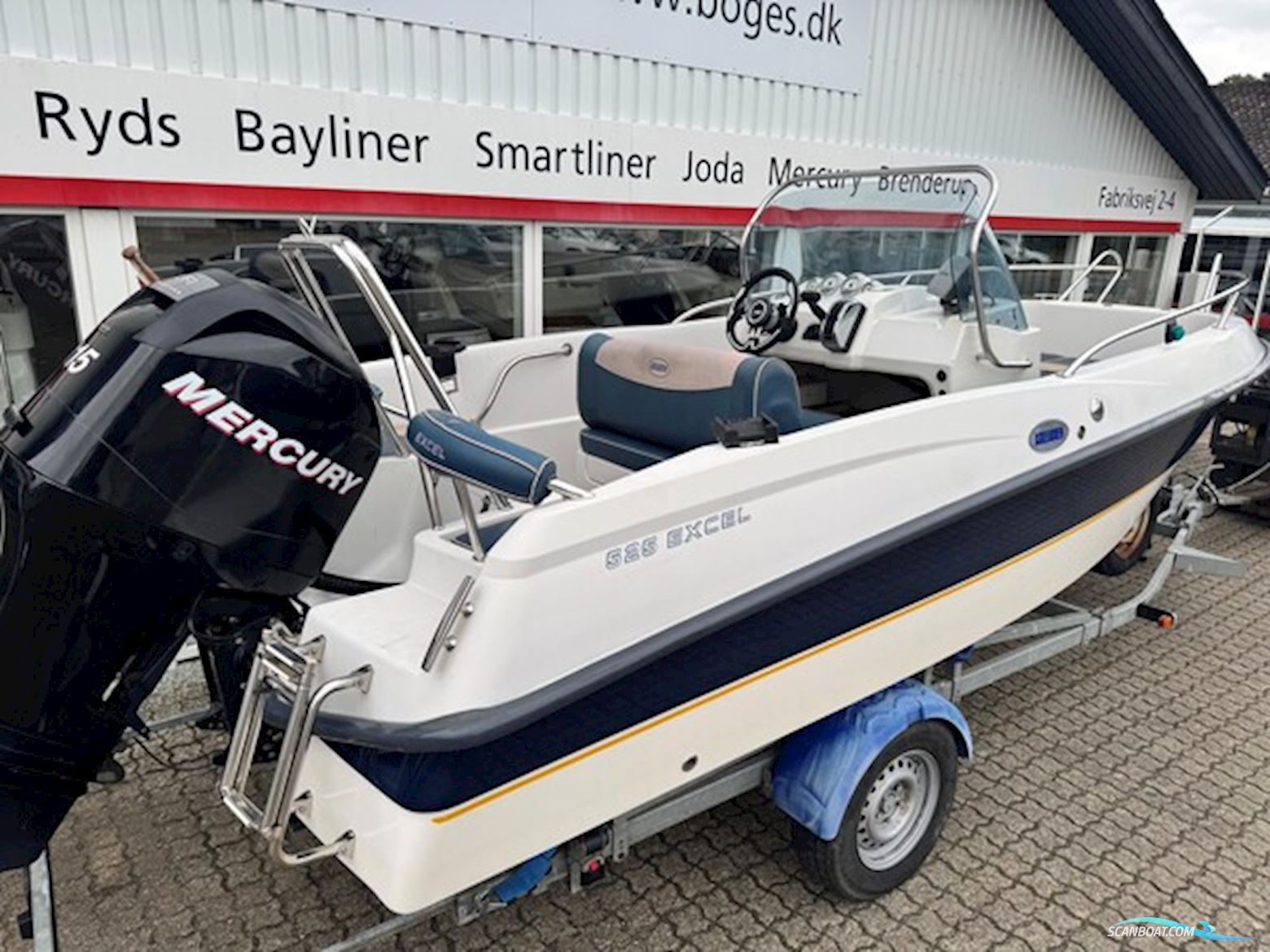 Askeladden 525 Excel Topline Med 115 hk Mercury-Efi 4 Takt og Brenderup 1300 kg Bådtrailer