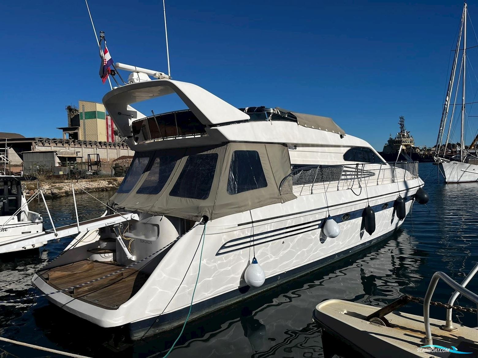 Astondoa 58 GLX Motorbåt 1998, med MAN D-2840 motor, Kroatien