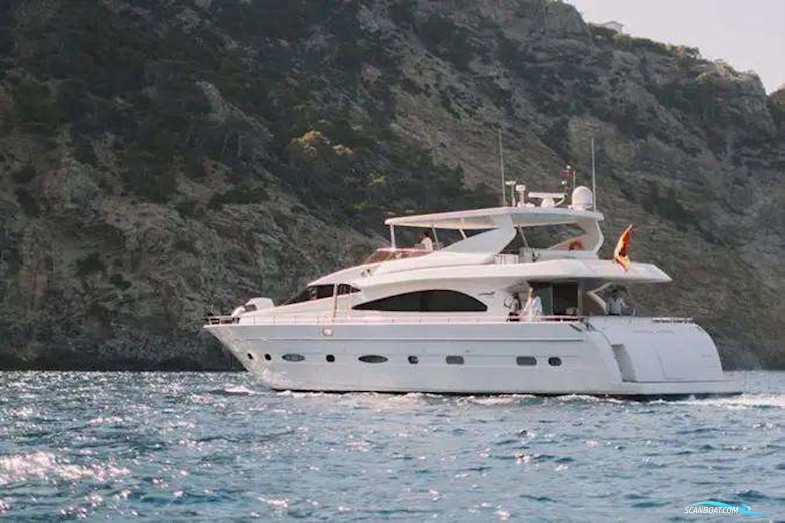 Astondoa 82 Glx Motorbåt 2000, med Man motor, Spanien