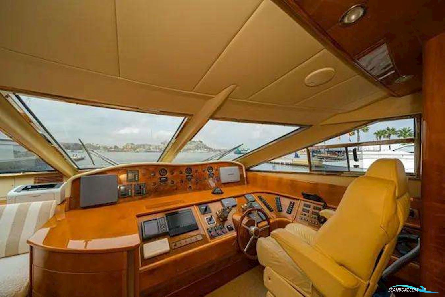 Astondoa 82 Glx