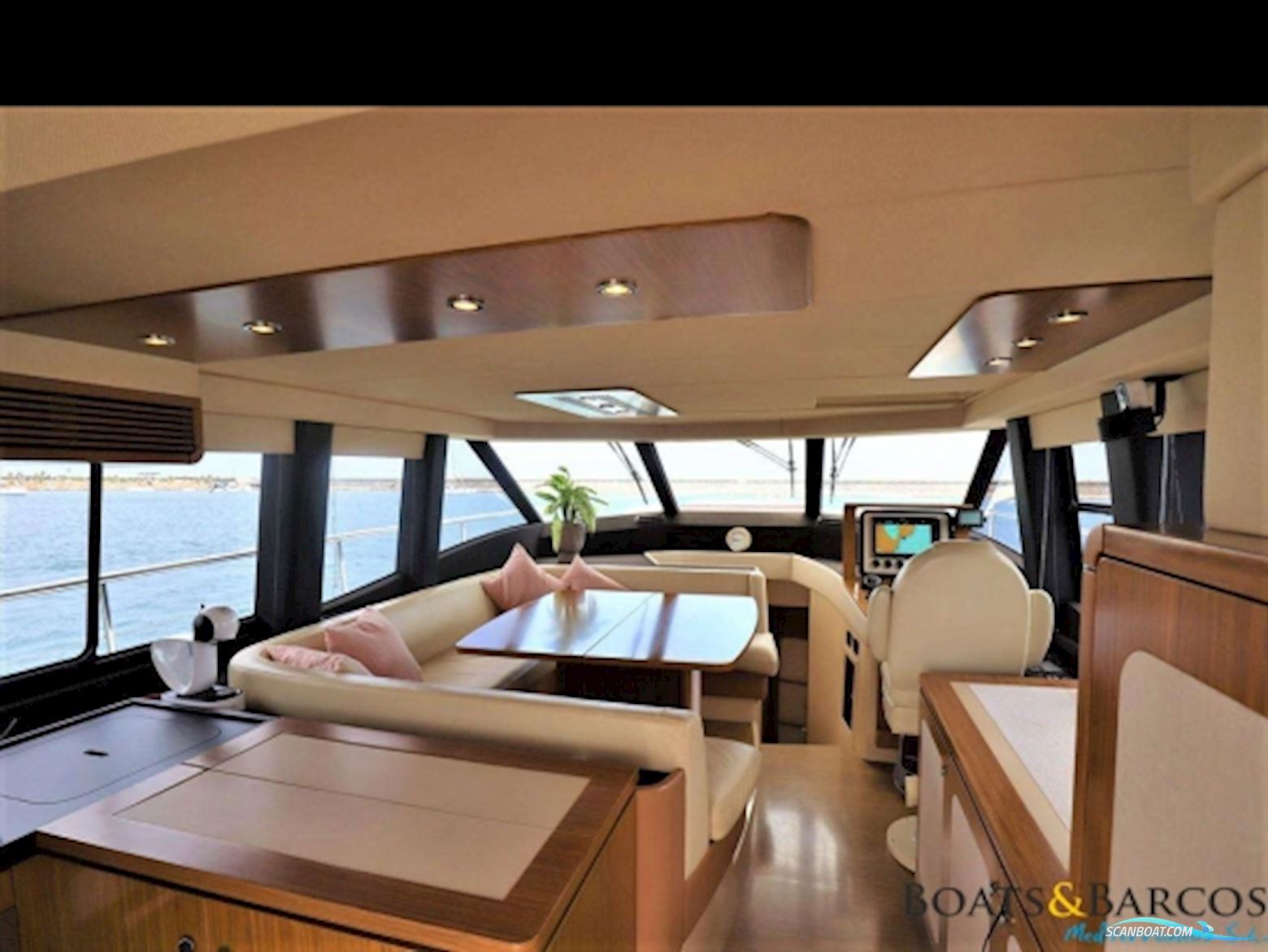 Astondoa Magellano 53