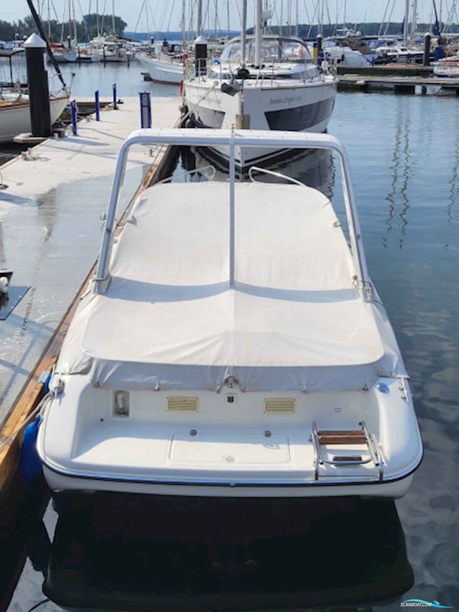 Astromar LS-707 mit Trailer