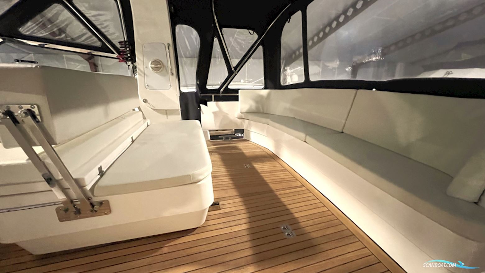 Atlantic 444
