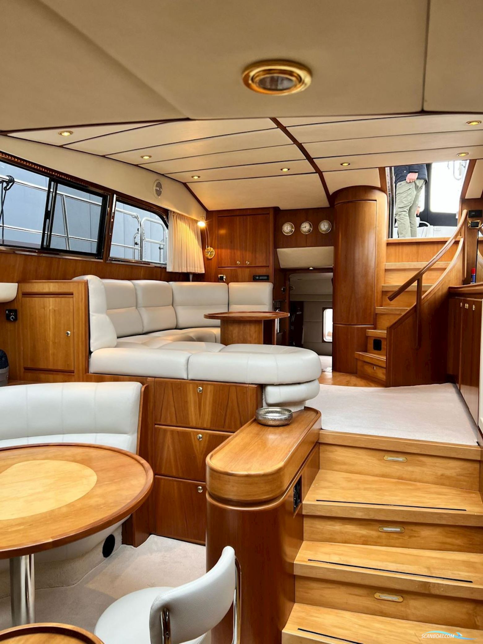 Atlantic 444