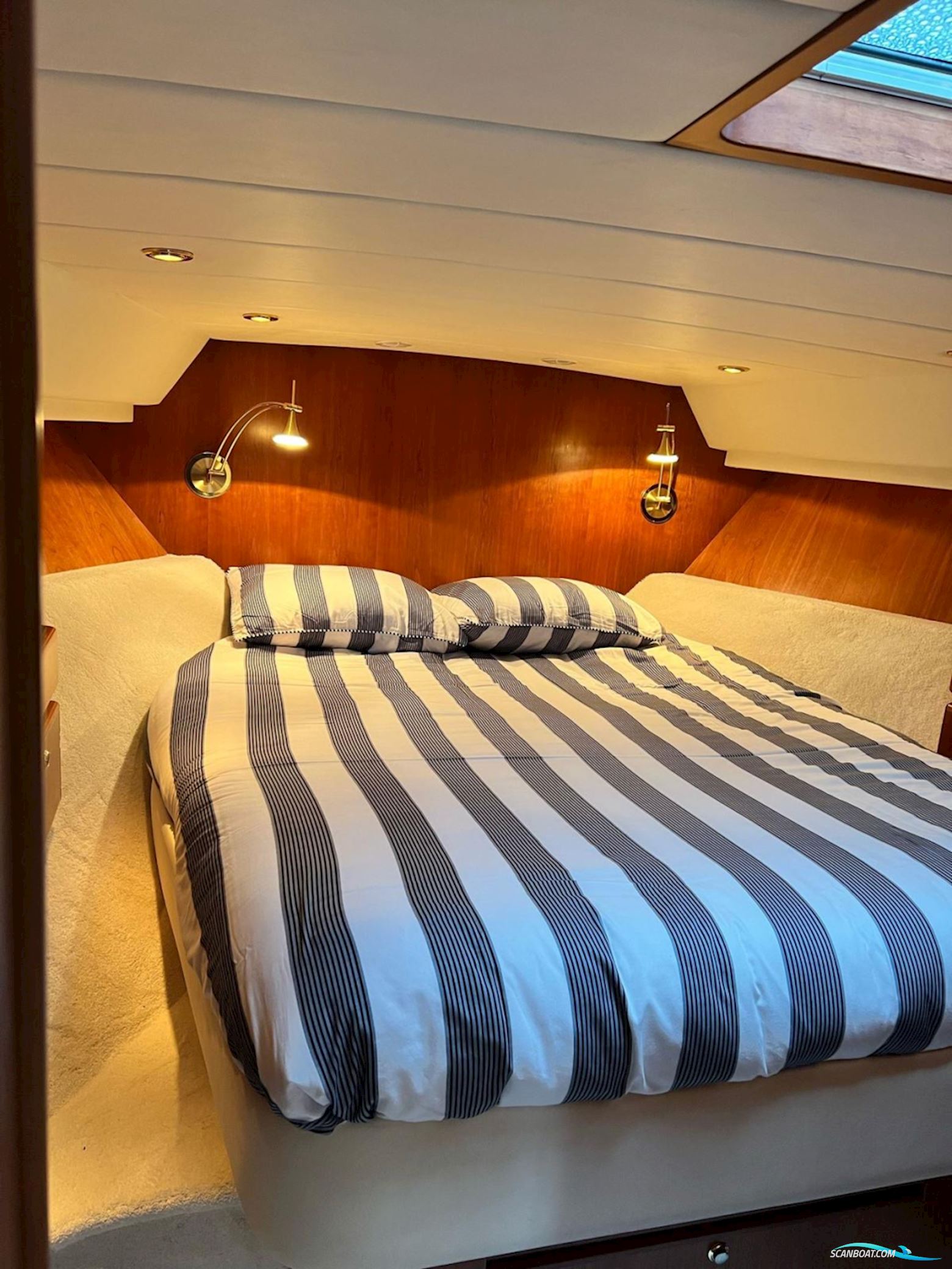 Atlantic 444