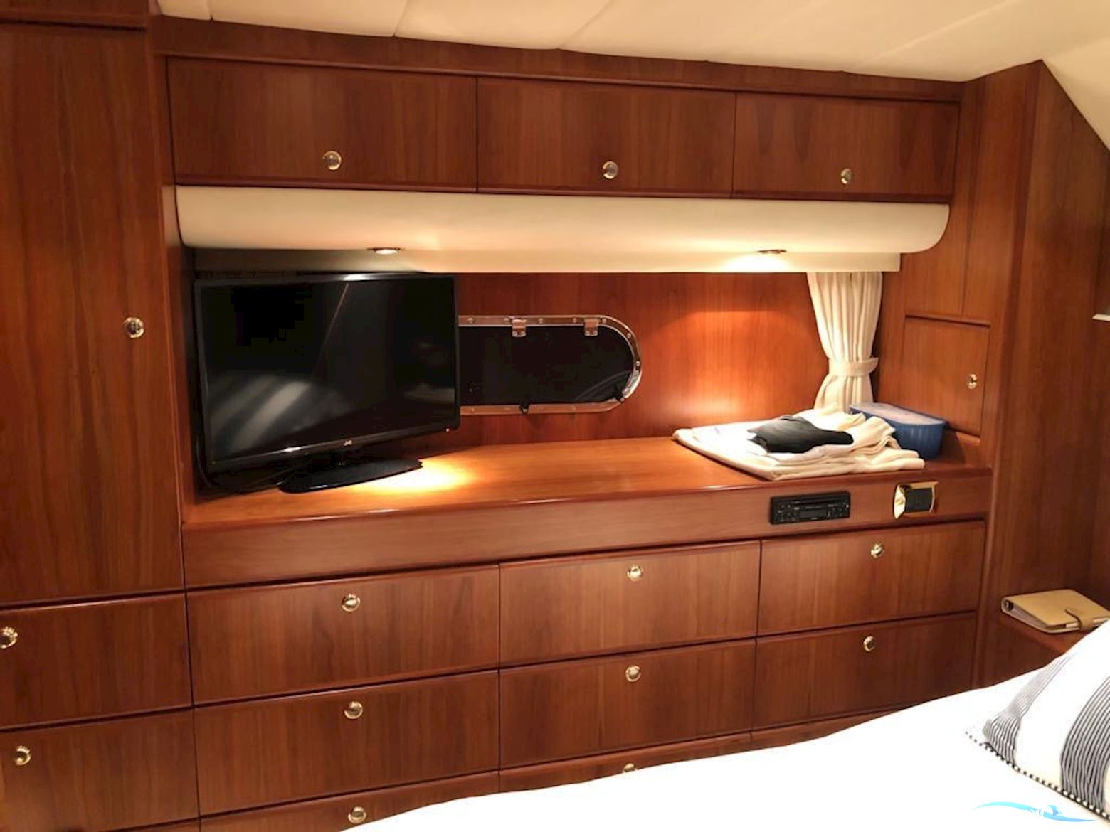 Atlantic 444