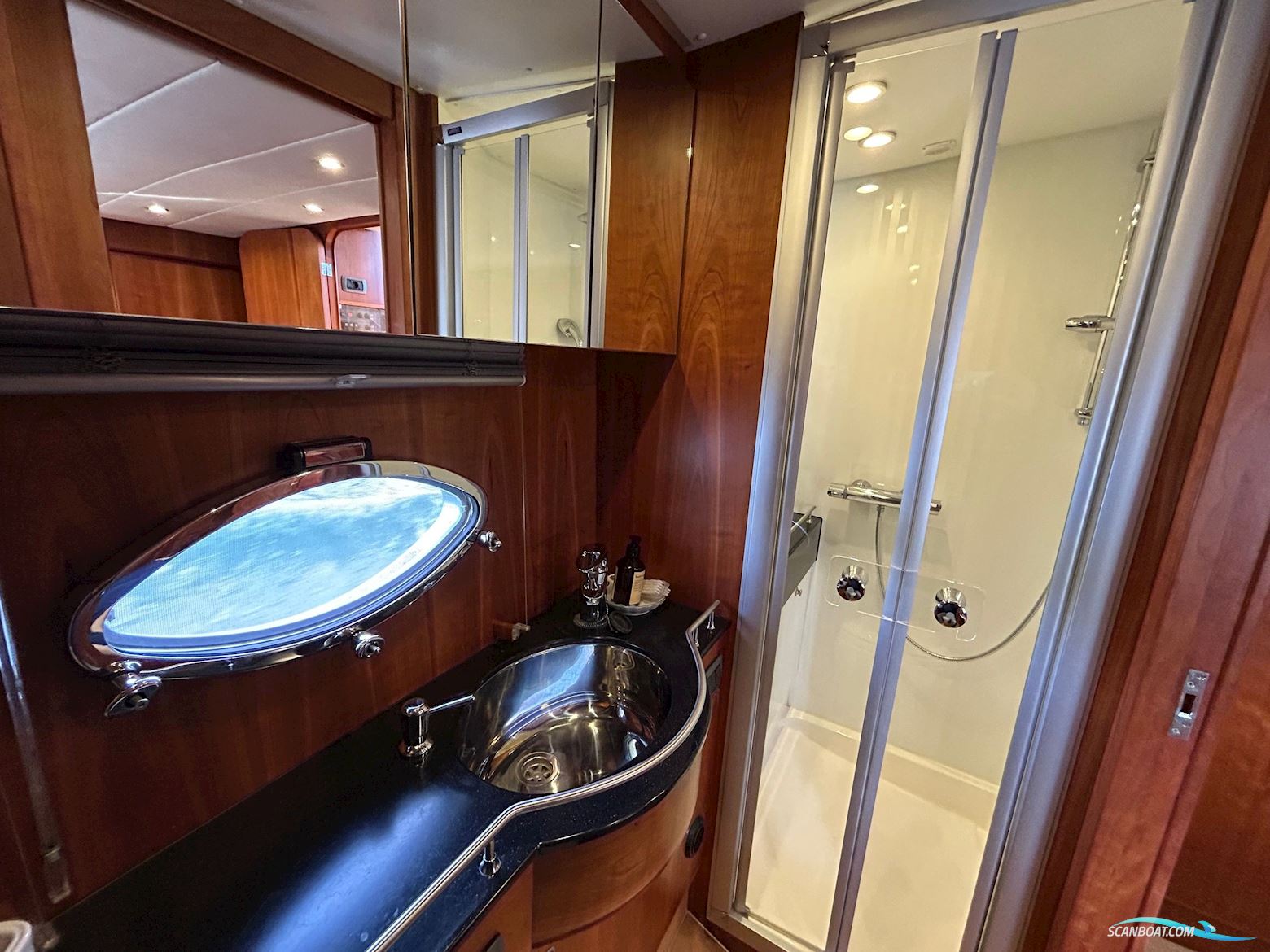 Atlantic 460
