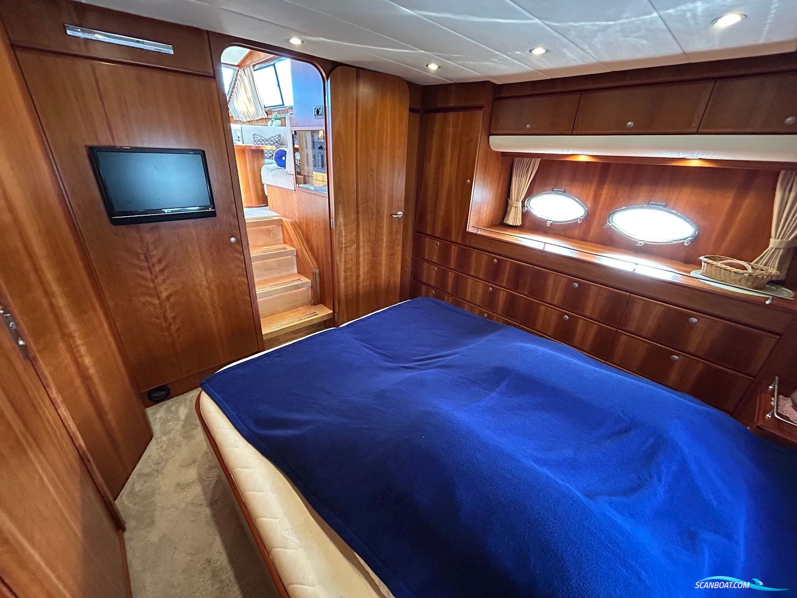Atlantic 460
