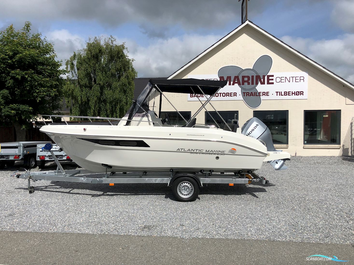 Atlantic 630 Med Mercury F115 Psx