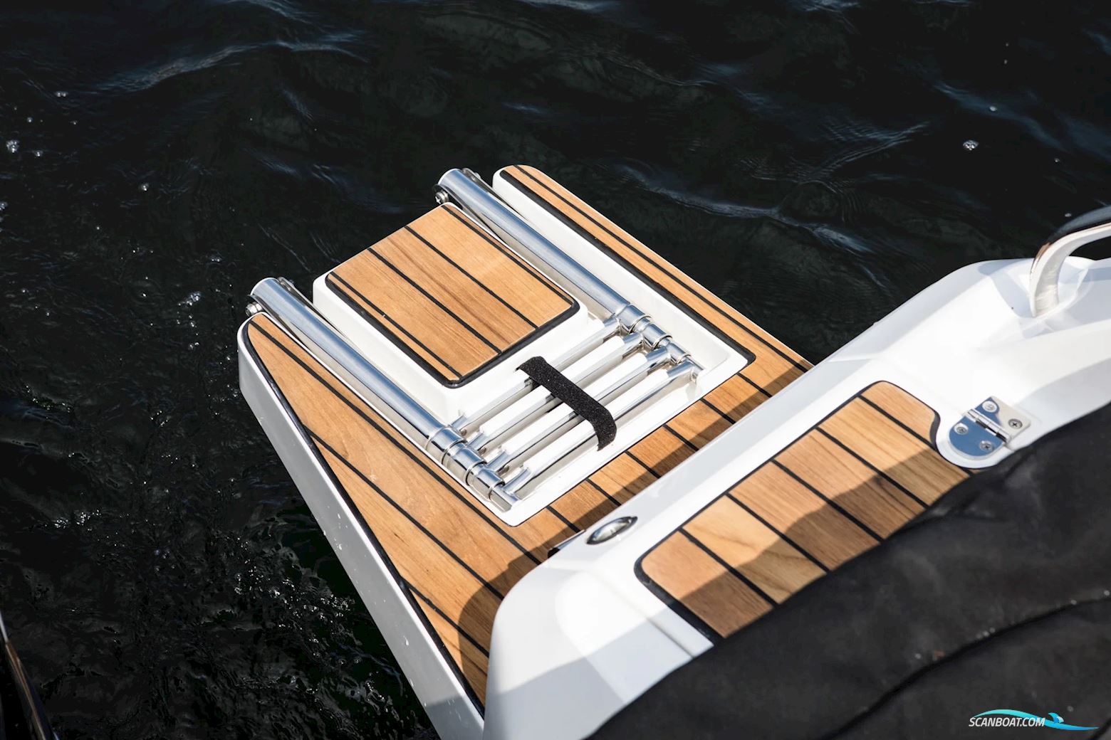 Atlantic 730 Sun Cruiser Med 250 HK