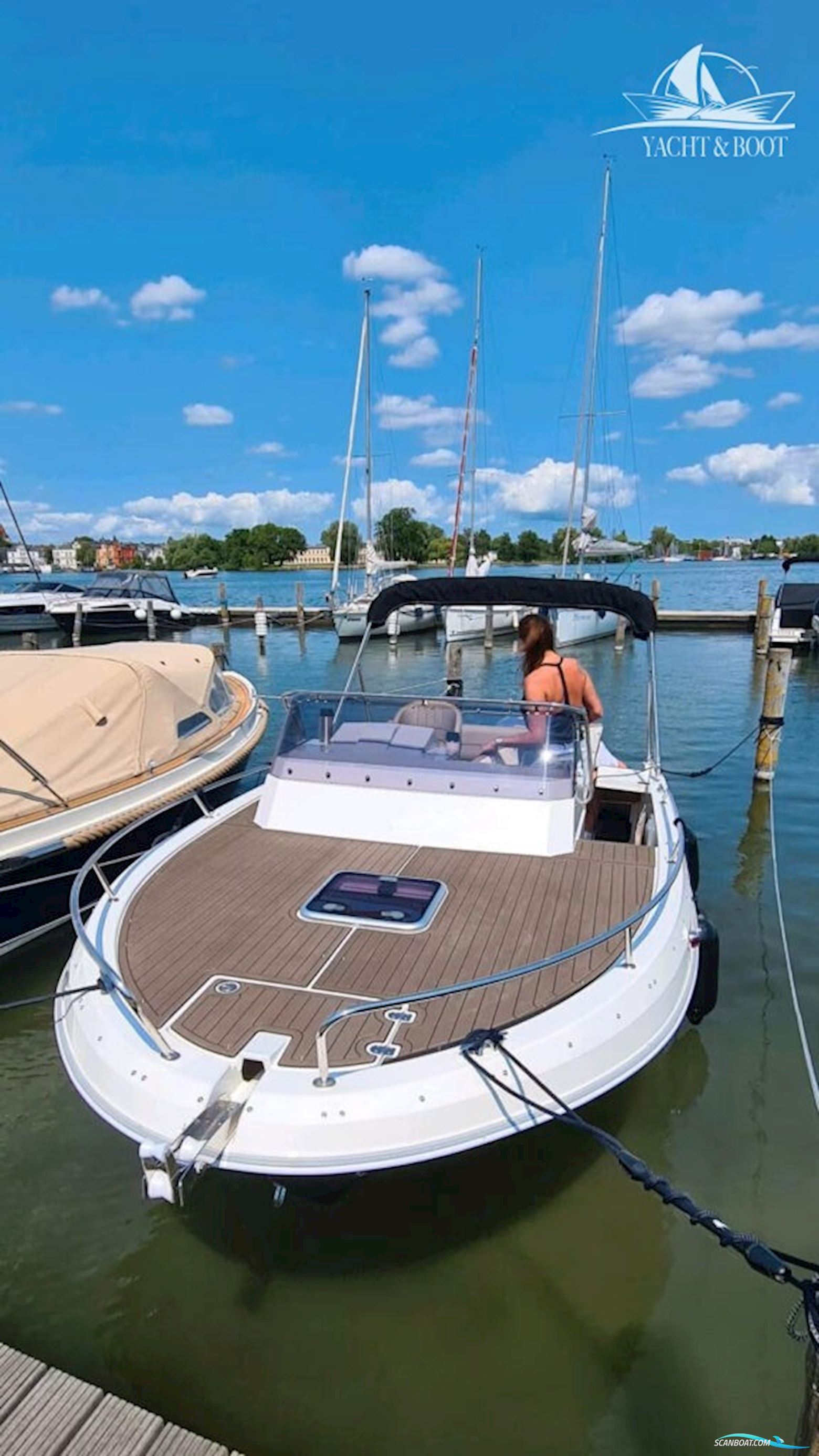 Atlantic Marine Sun Cruiser 630