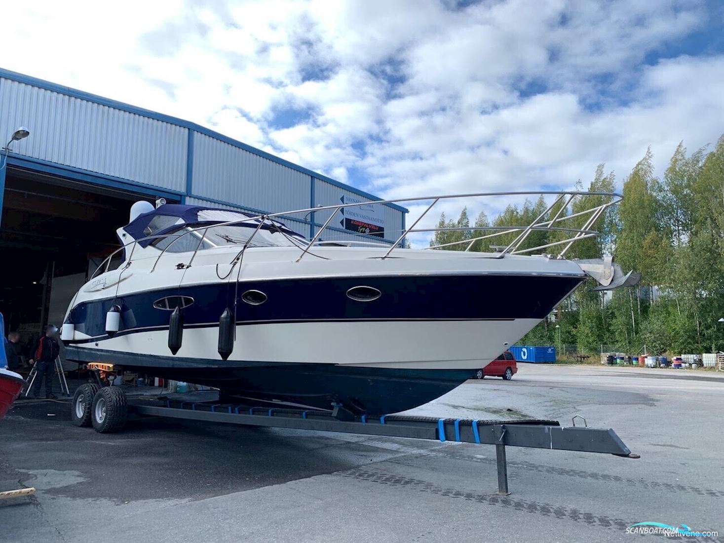 Atlantis 42 Motorbåt 2005, med Volvo Penta Kad 300 Edc motor, Finland