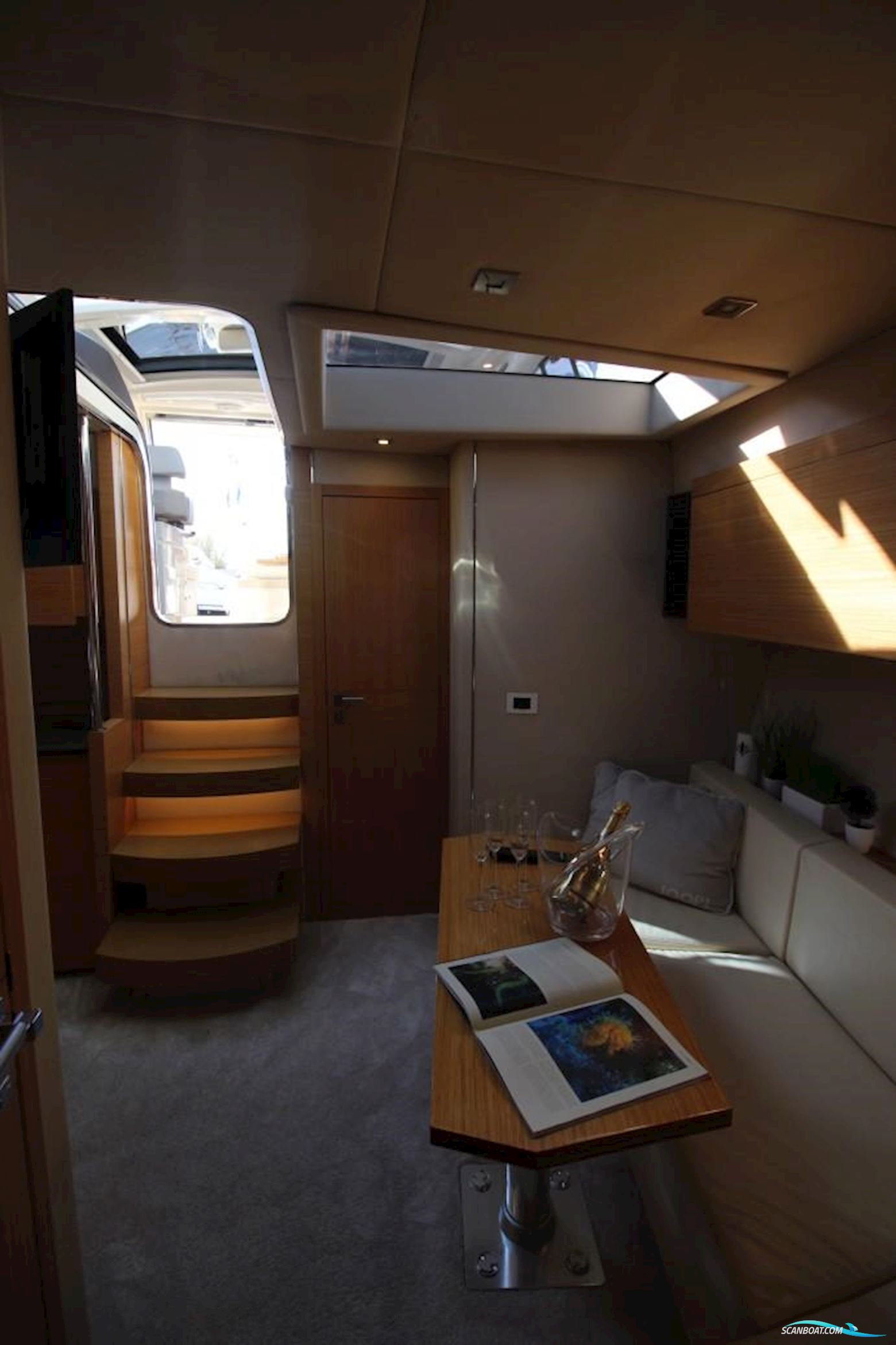 Atlantis 50x4