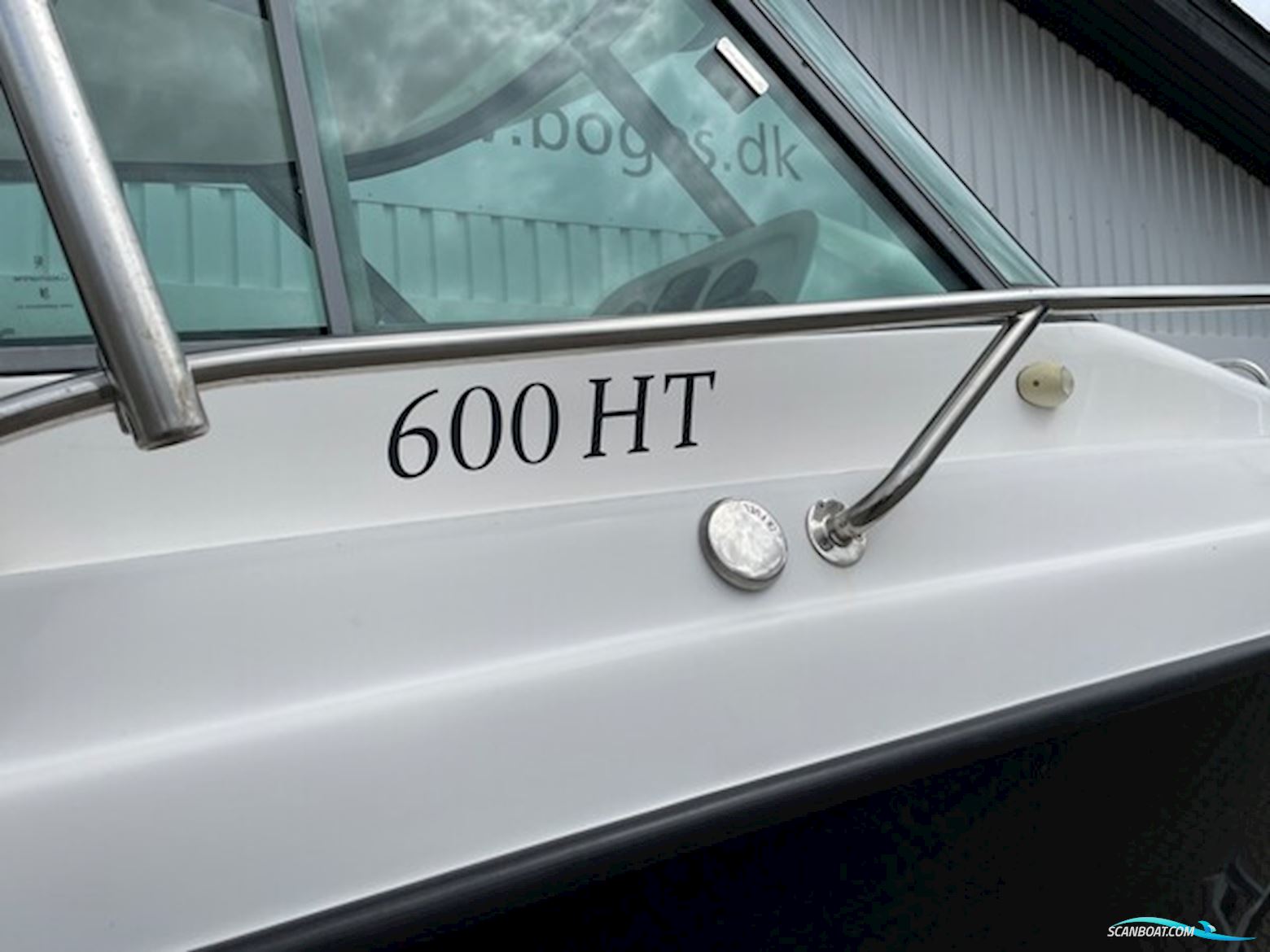 Atomix 600 HT Med Yamaha F150 og Variant 2700 kg Trailer Inkl. el Spil