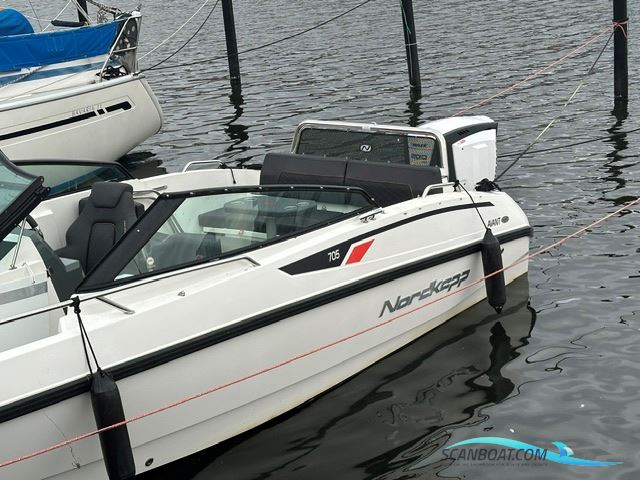 AVANT 705