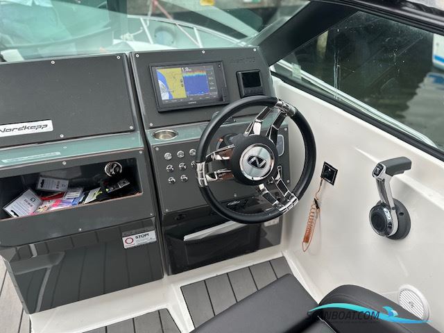 AVANT 705