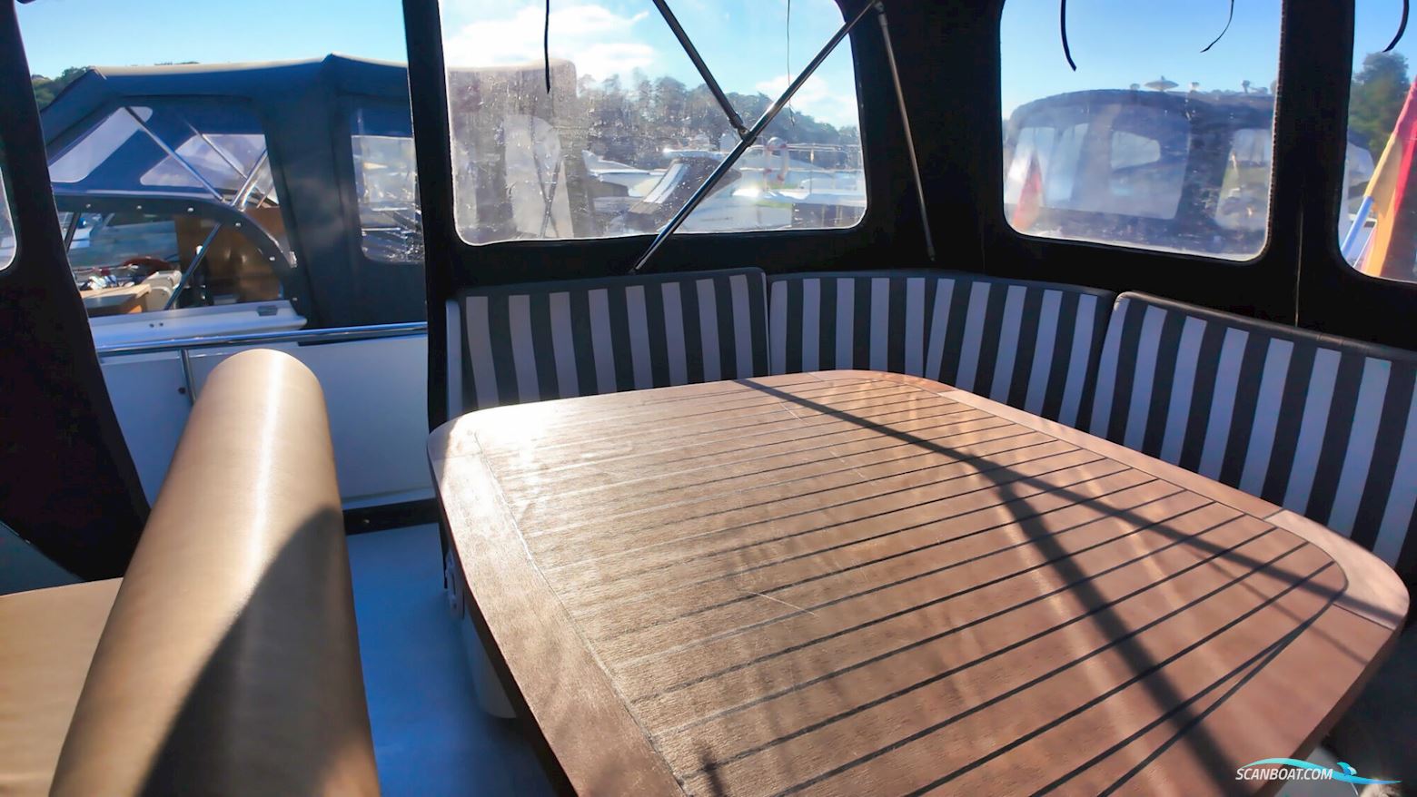 Aventura 43 AK Cabrio