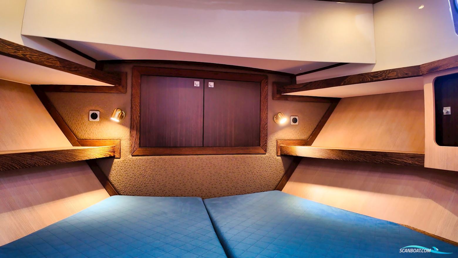 Aventura 43 AK Cabrio