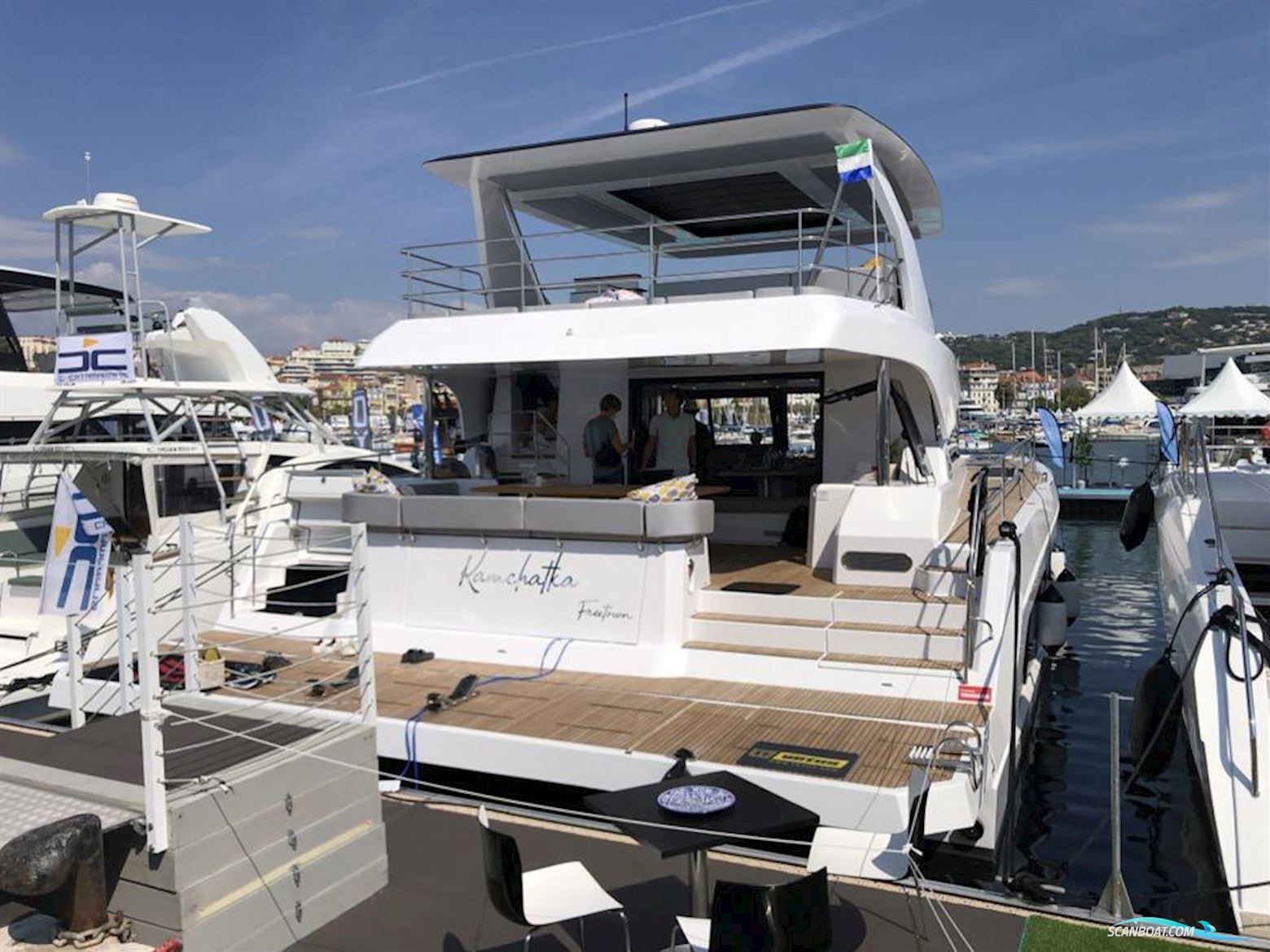 Aventura Catamarans 56