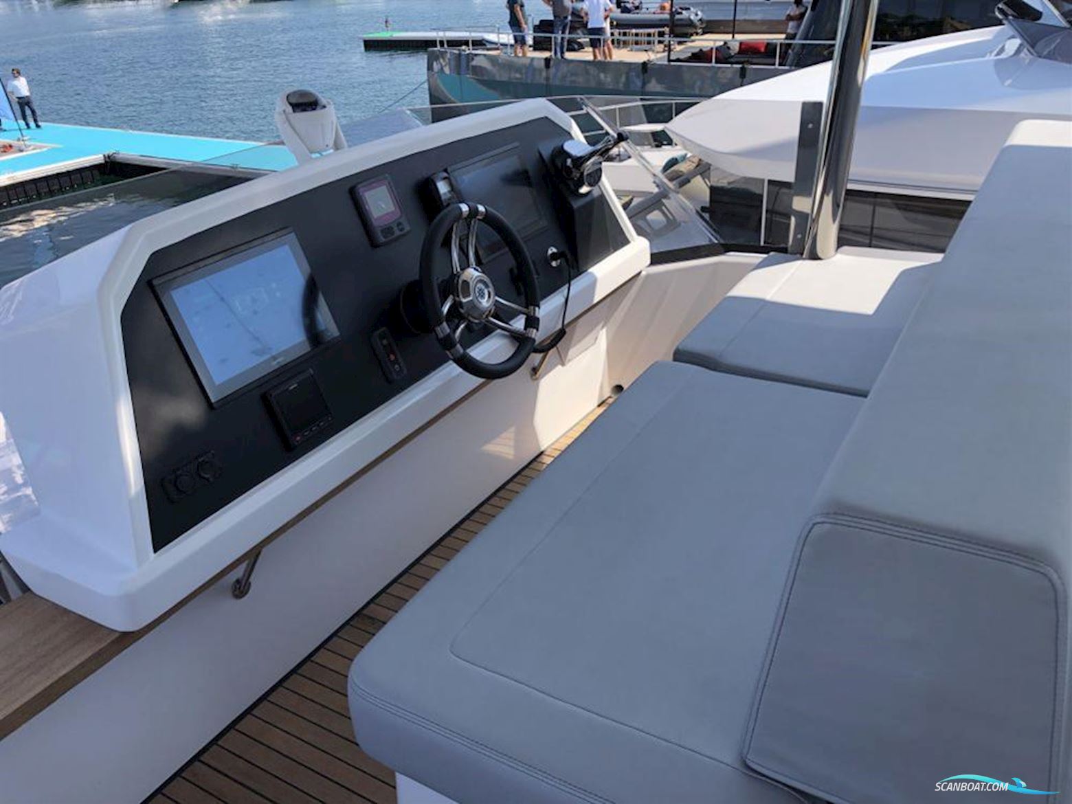 Aventura Catamarans 56