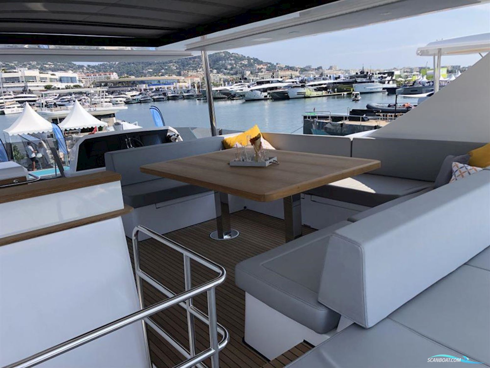 Aventura Catamarans 56