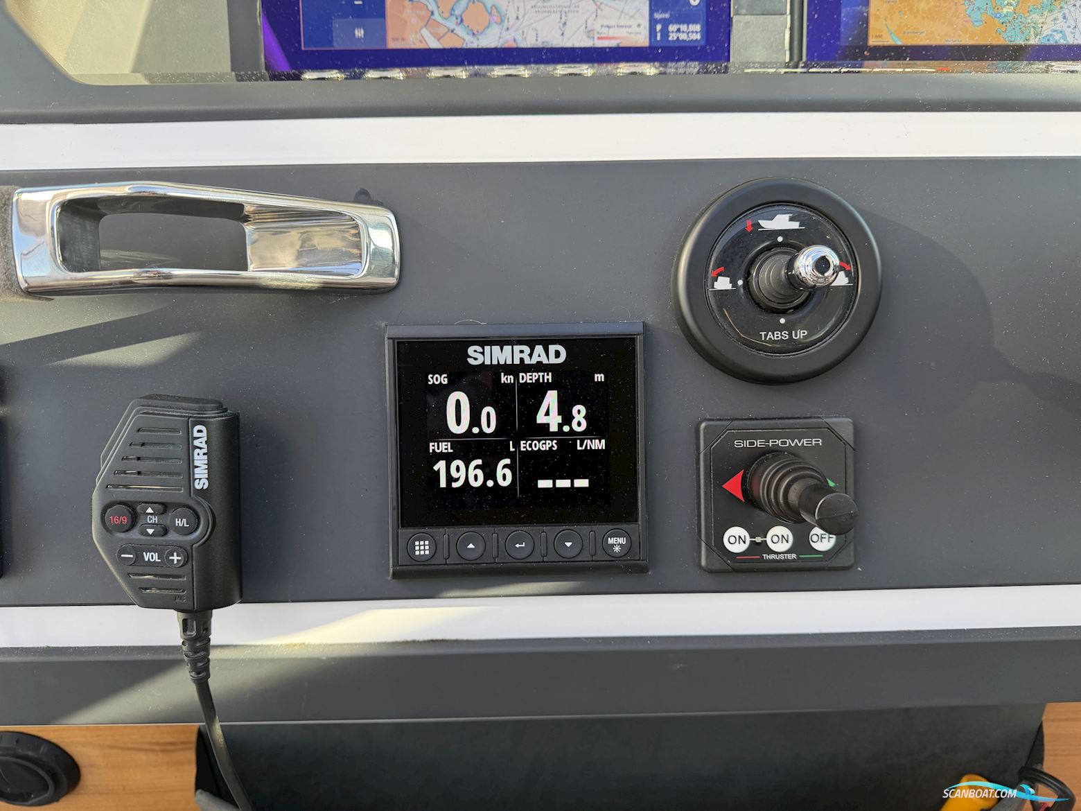 Axopar 28 AC
