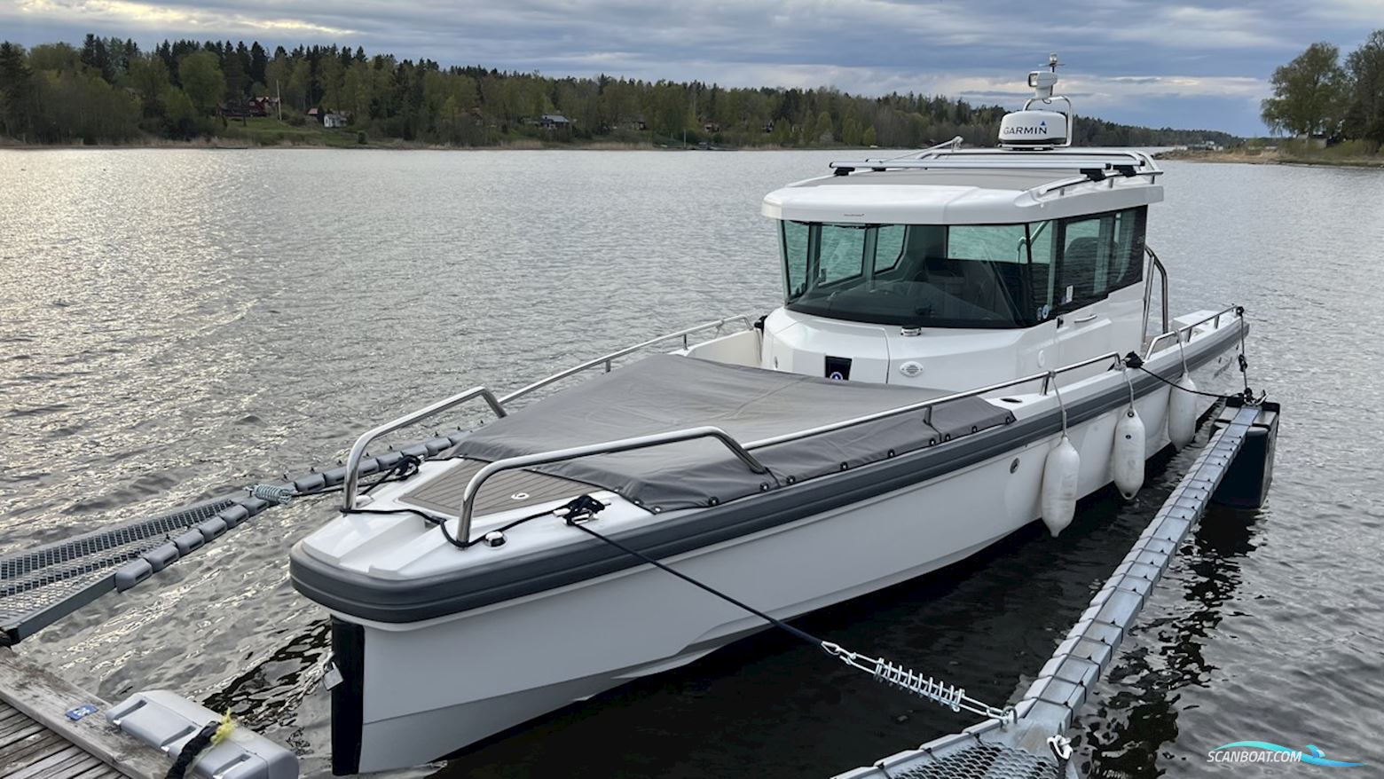 Axopar 28 Aft Cabin Motorbåt 2018, med Mercury motor, Sverige