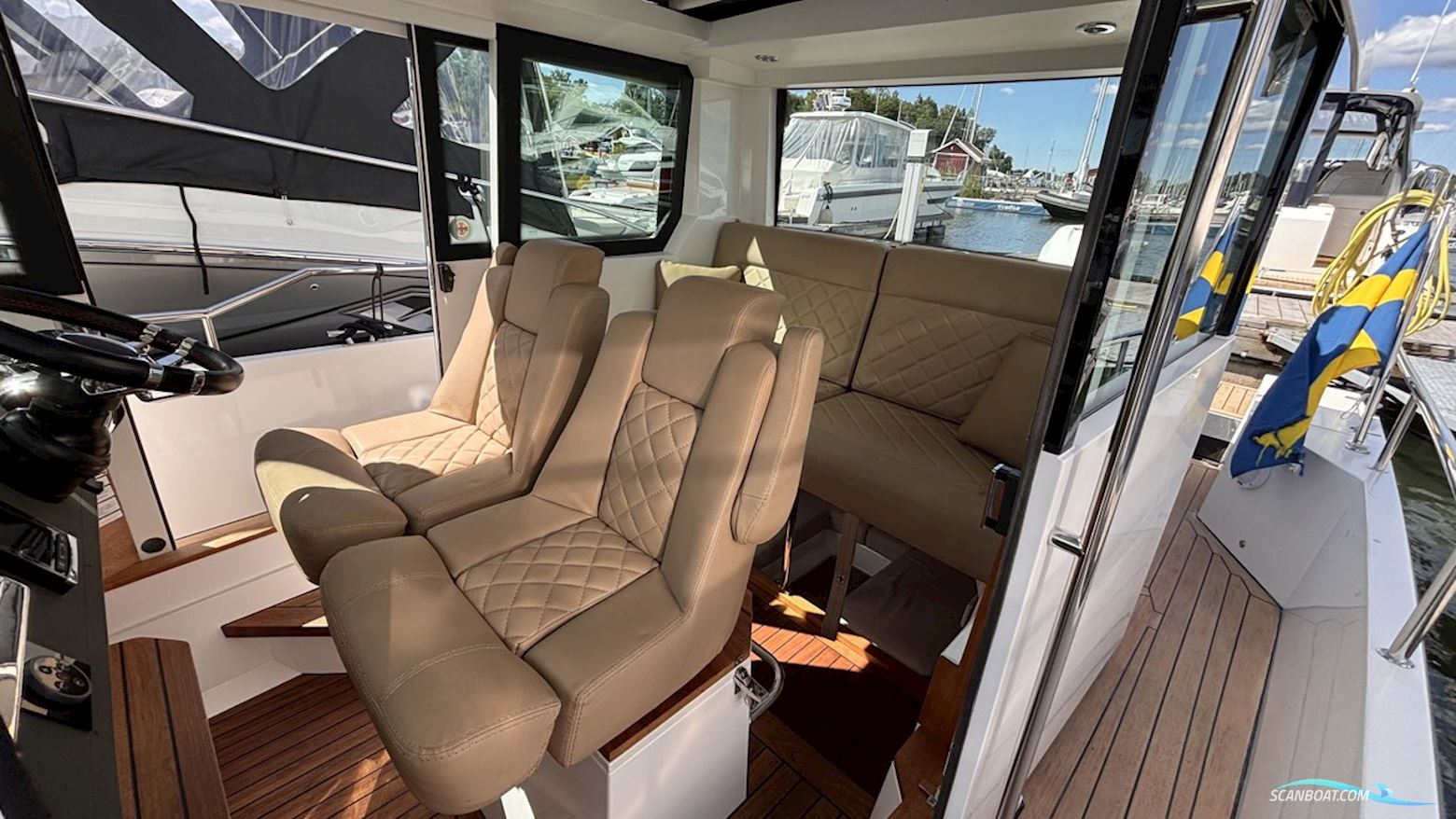 Axopar 28 Aft Cabin