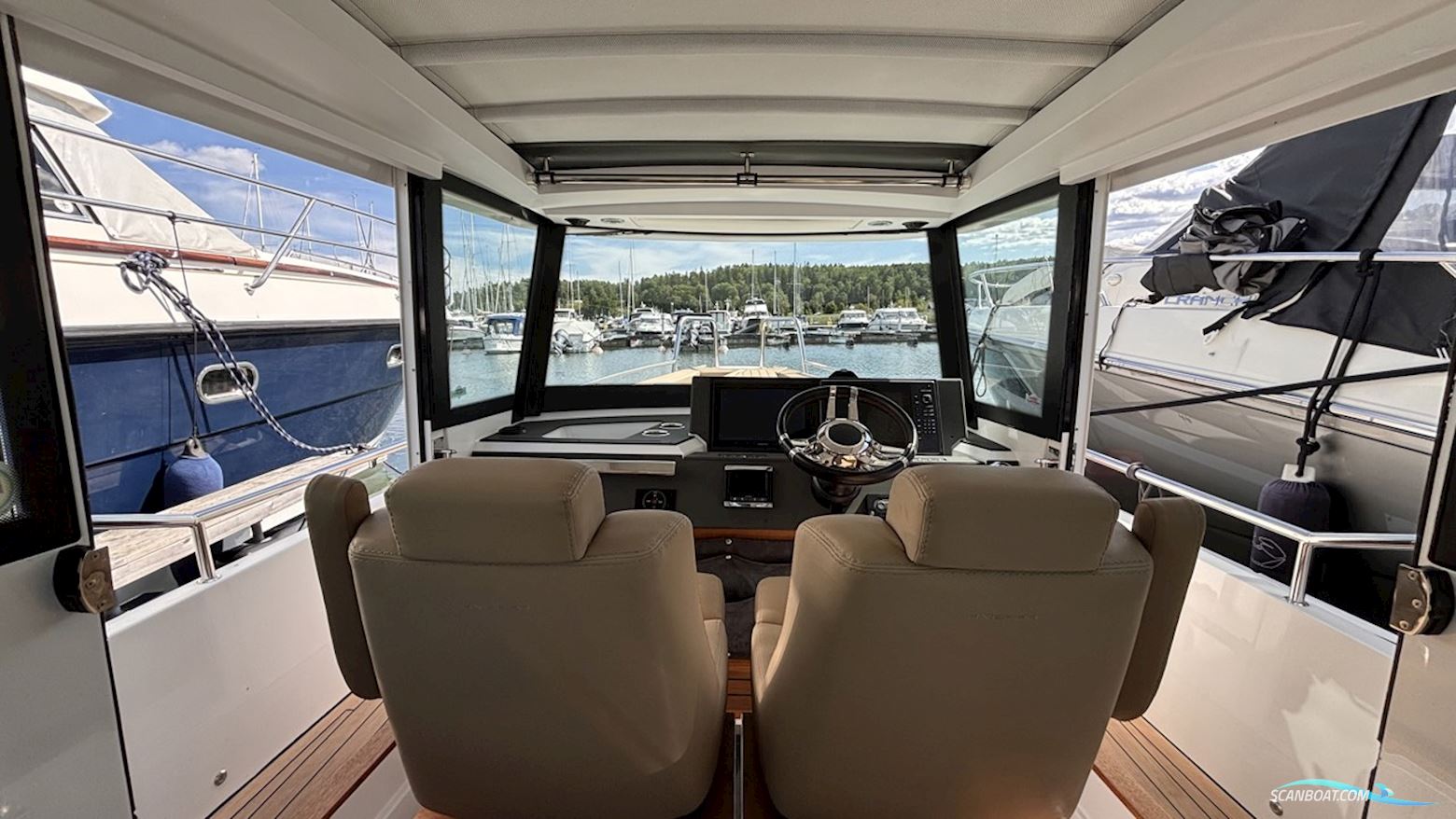 Axopar 28 Aft Cabin