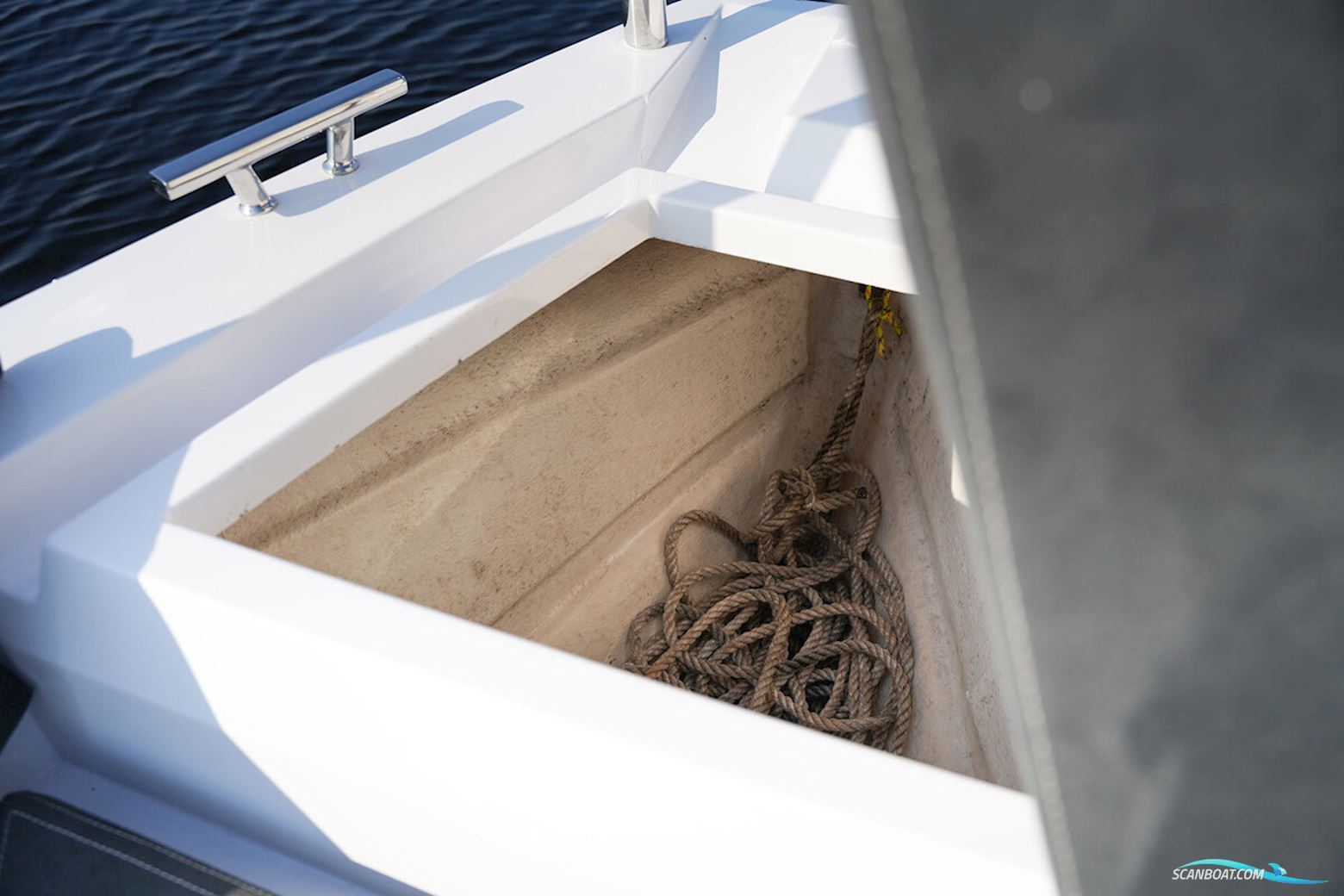 Axopar 28 Cabin - AC