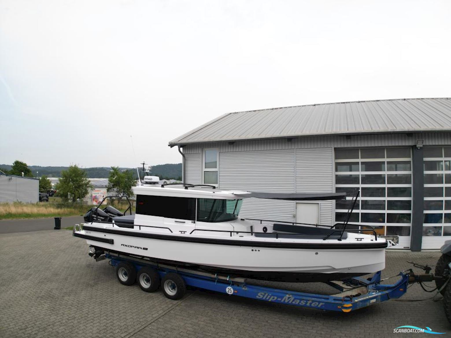 Axopar 28 Cabin - Reserviert