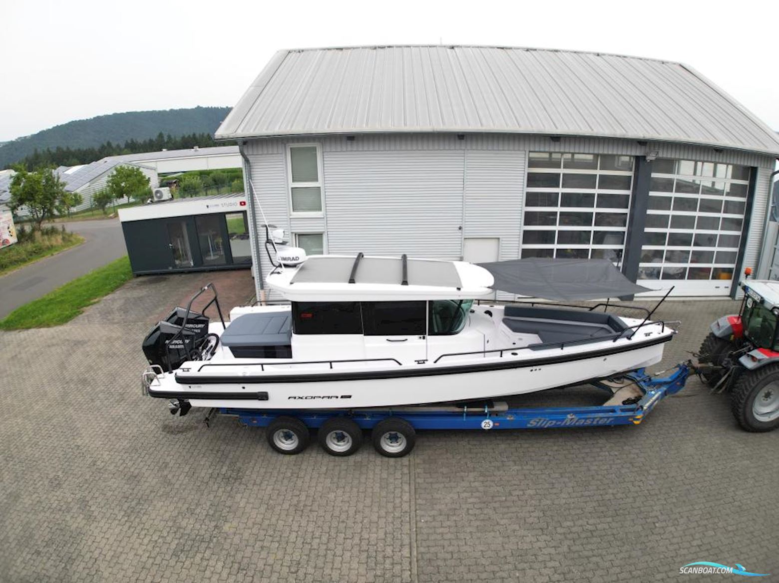 Axopar 28 Cabin - Reserviert