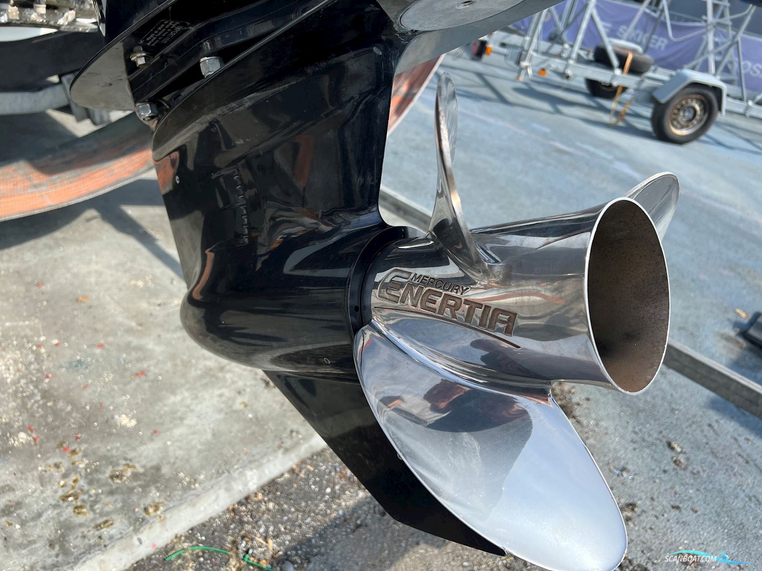 Axopar 28 Cabin R-Version