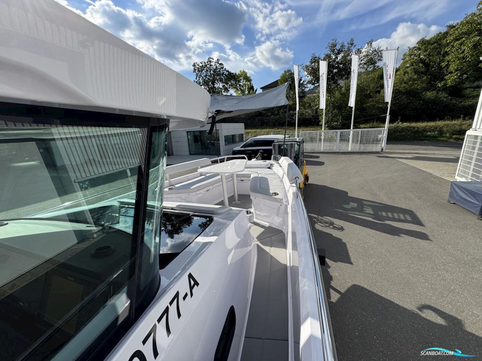 Axopar 29 Cross Cabin