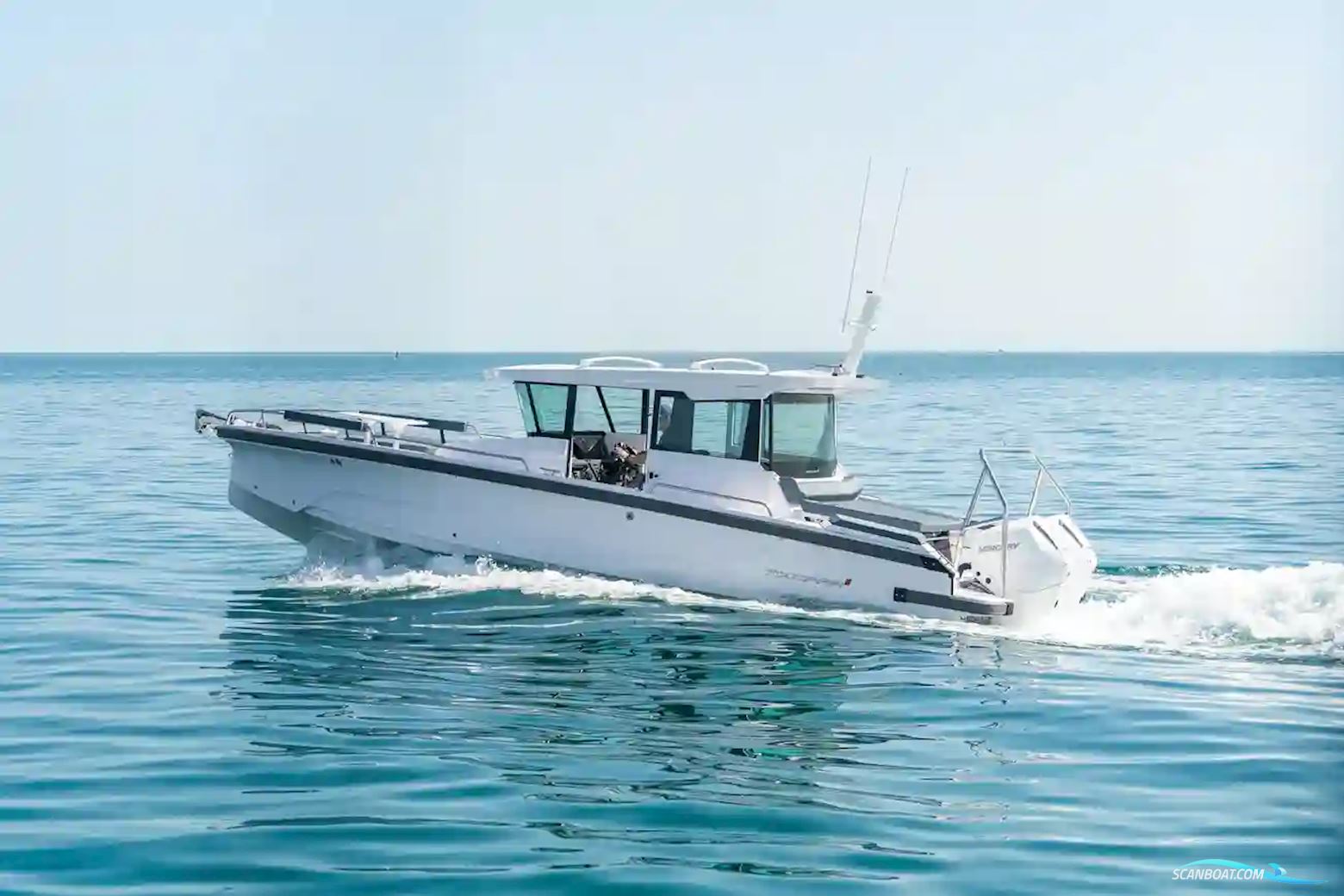 Axopar 29 XC Cross Cabin