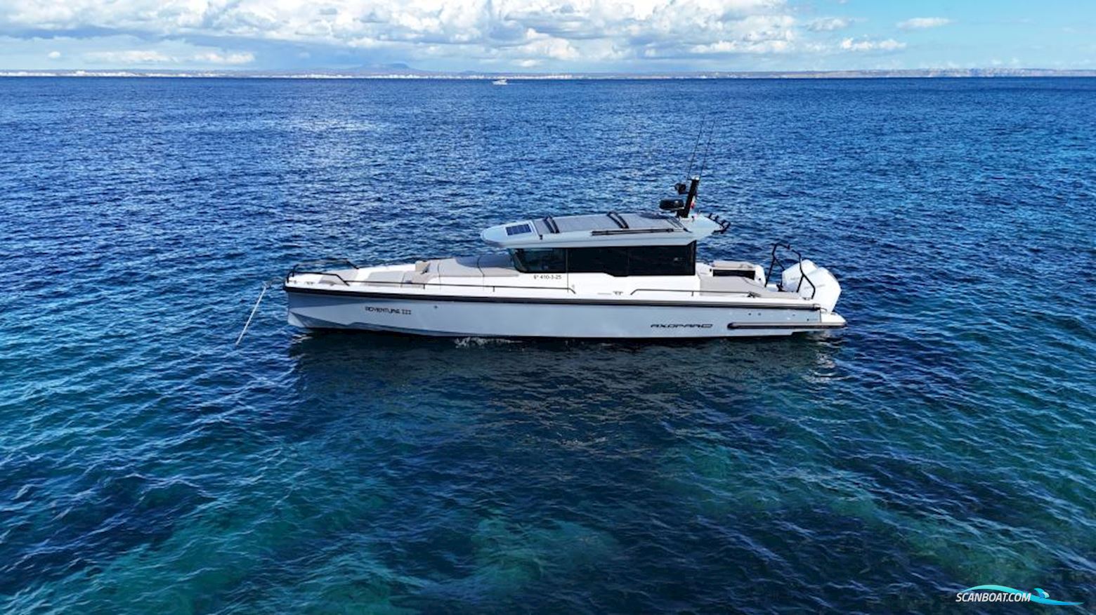 Axopar 37 Cross Cabin - Rerserviert