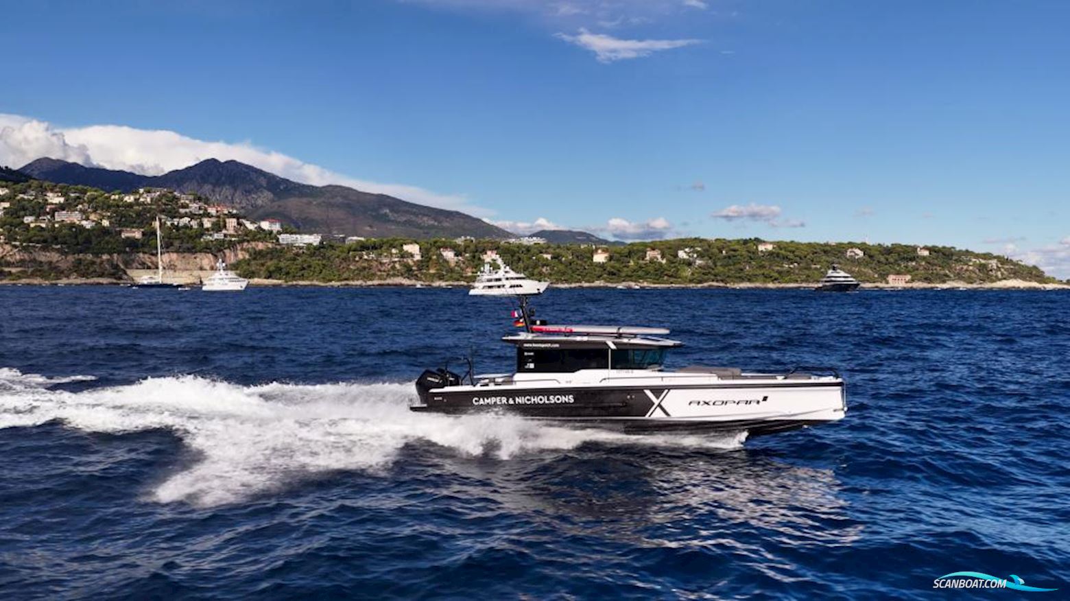 Axopar 37 Cross Cabin - Reserviert