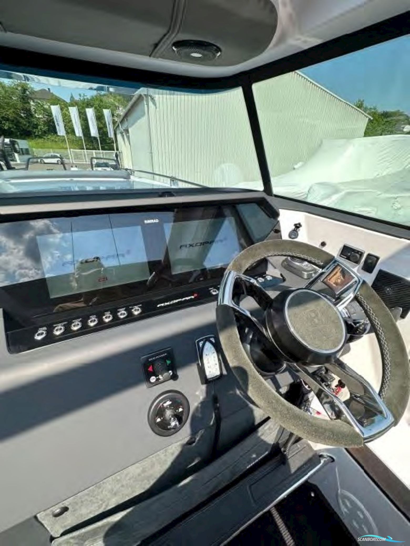 AXOPAR 37 Cross Cabin BRABUS Line