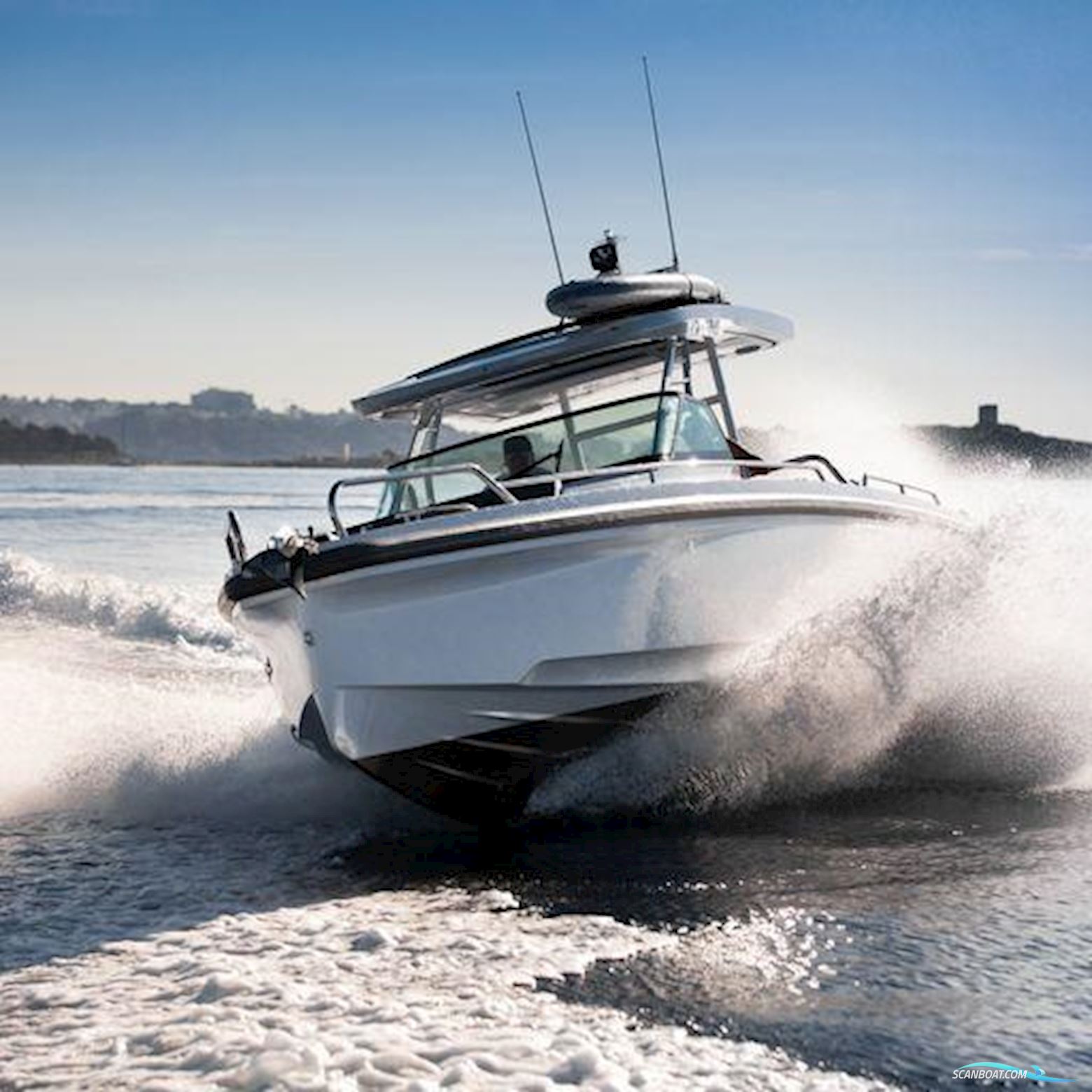Axopar 37 Sun Top - Frei Konfigurierbar Motorbåt 2023, Finland