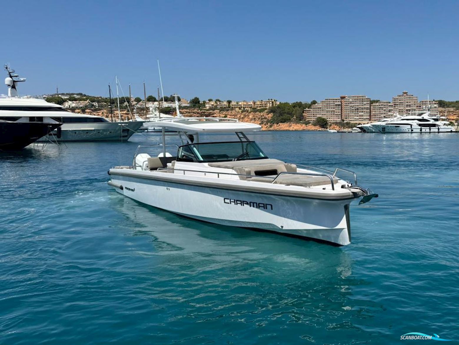 Axopar 37 Sun Top - Multistorage Motorbåt 2020, med Mercury motor, Spanien