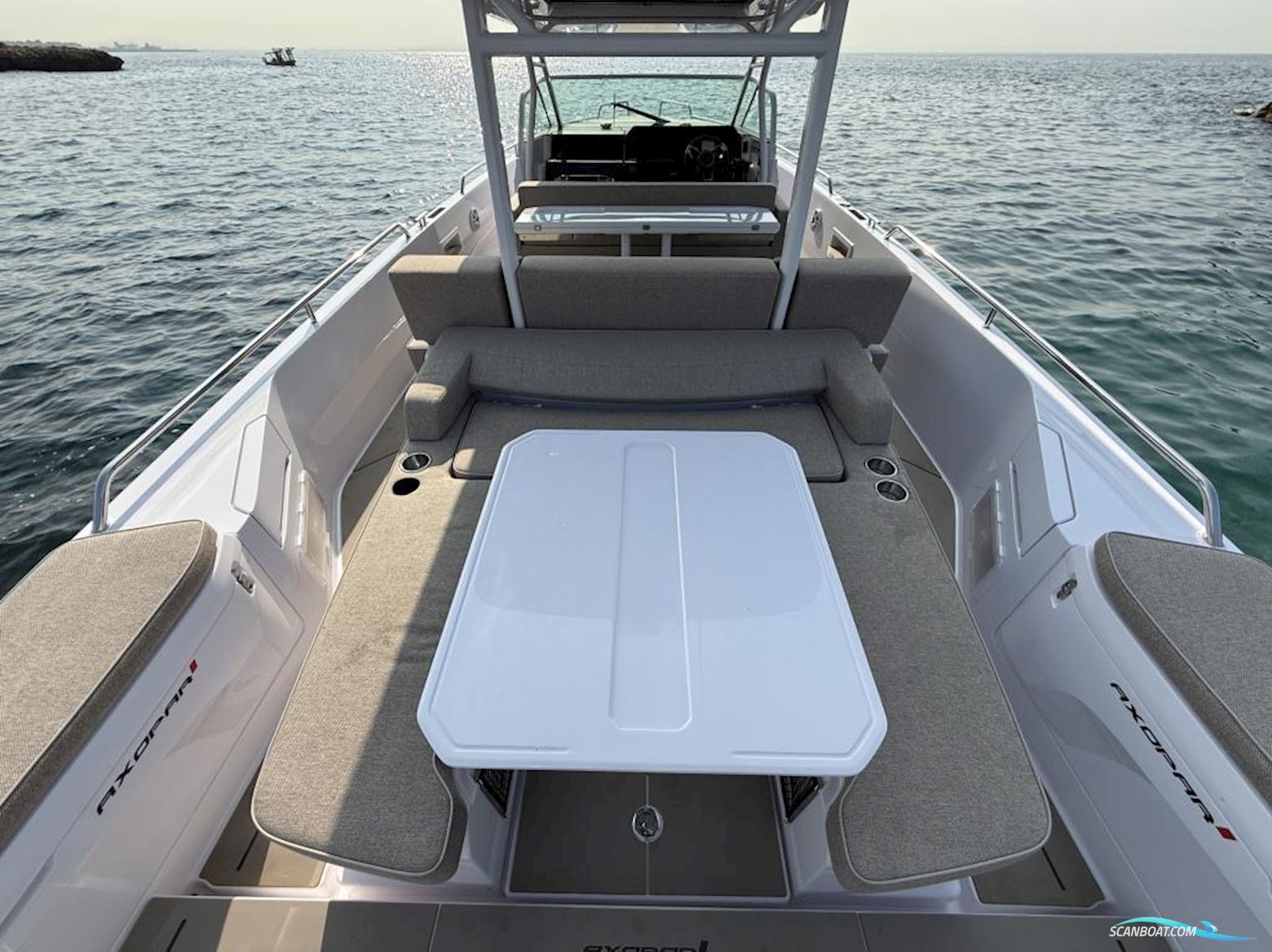 AXOPAR 37 Sun-Top - reserviert