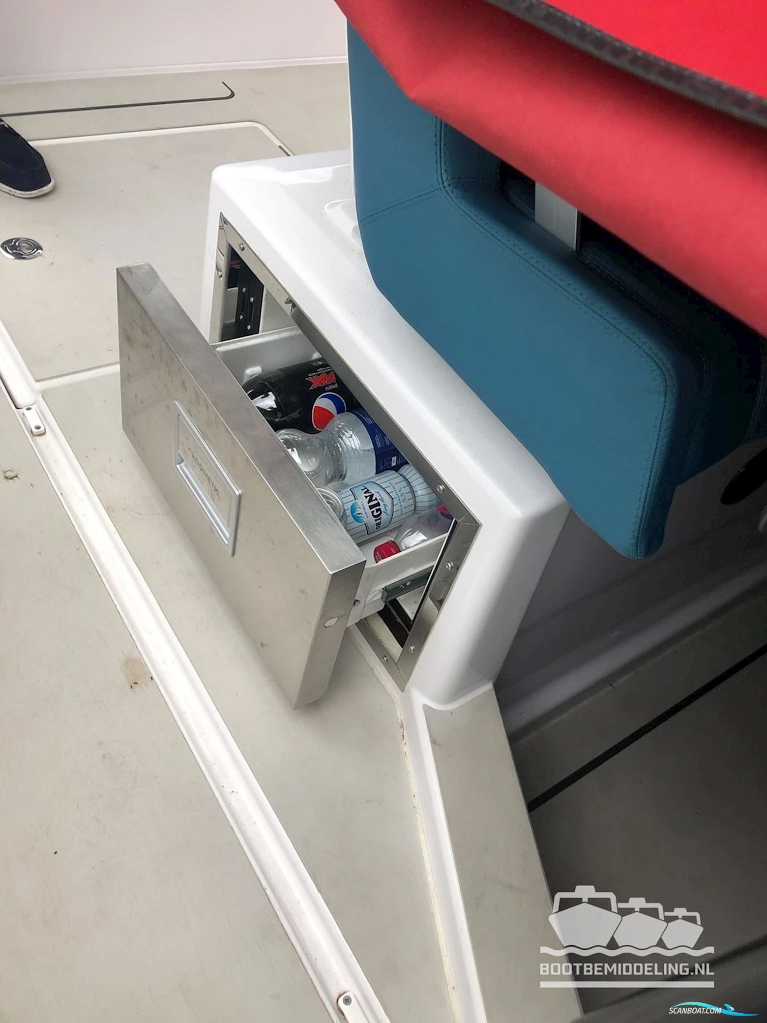 AXOPAR 37 SUN TOP, BRABUS LINE