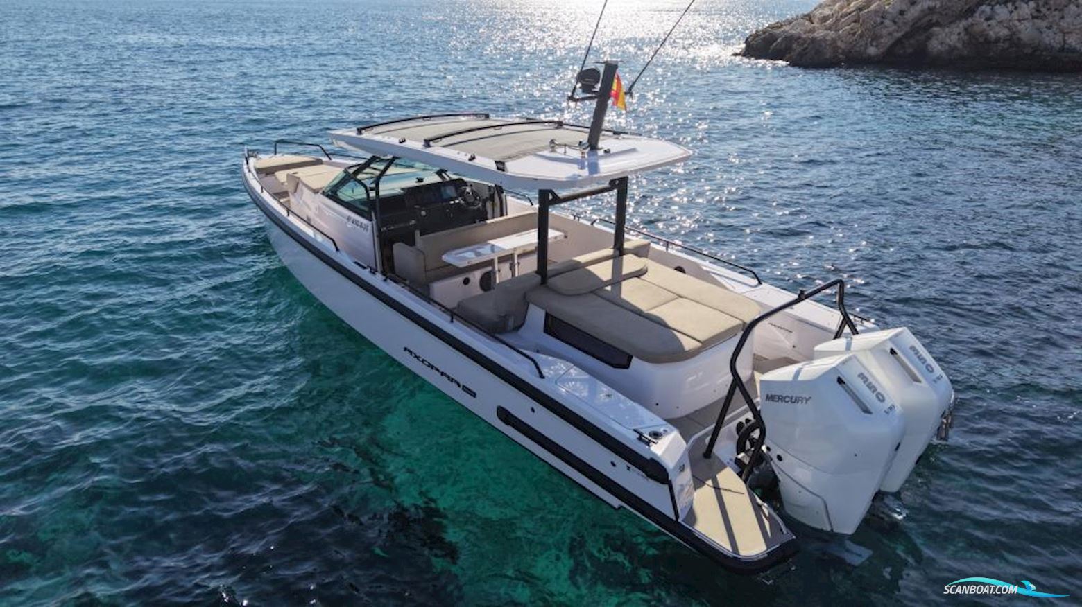 Axopar 37 Sun-Top