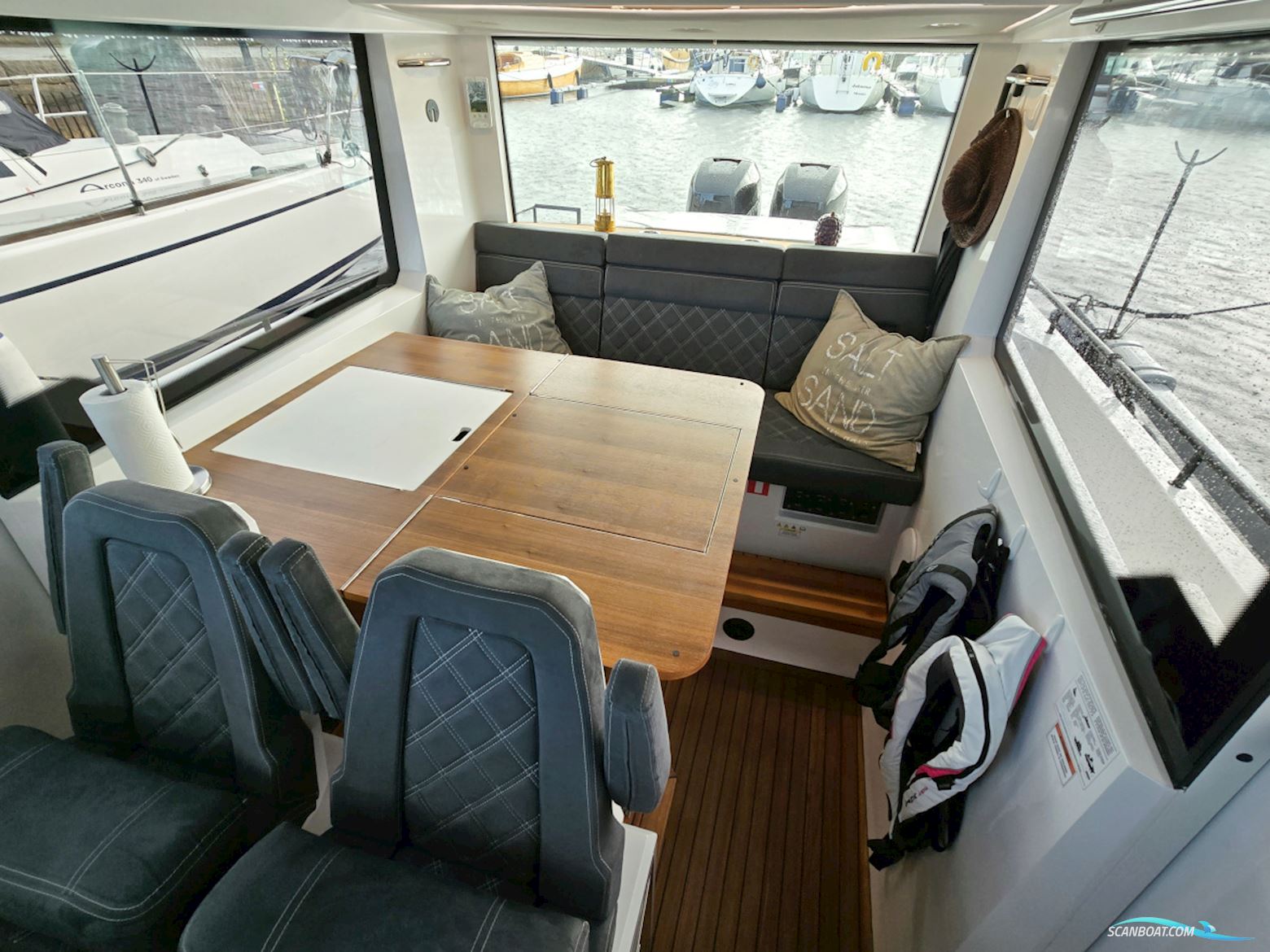 Axopar 37 XC Aft Cabin 2x300hk Mercury Verado XL