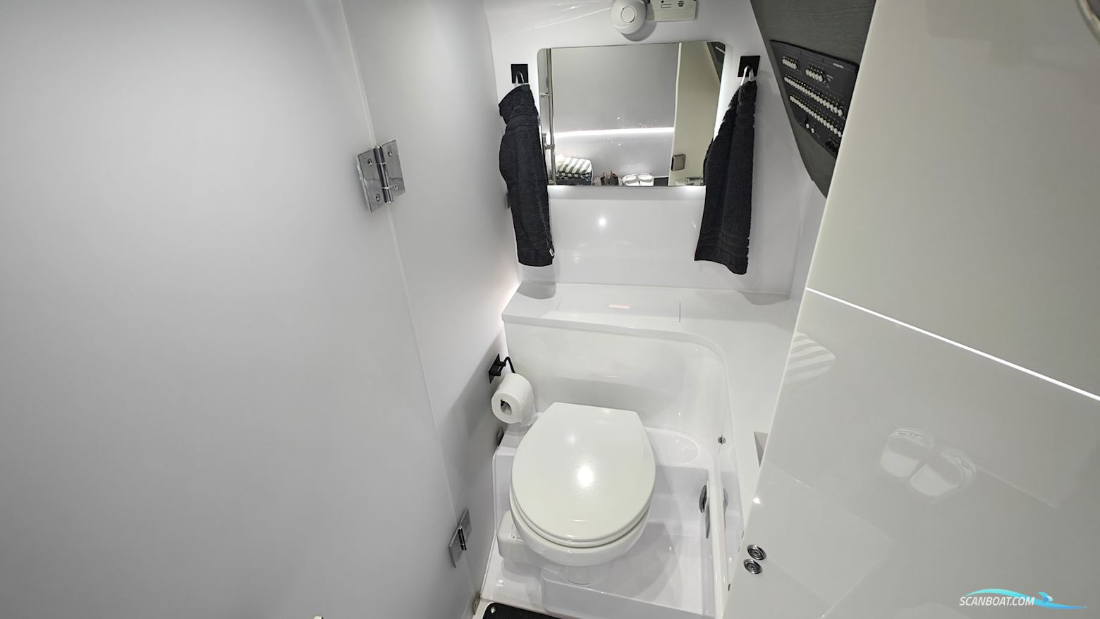 Axopar 37 XC Brabus Line