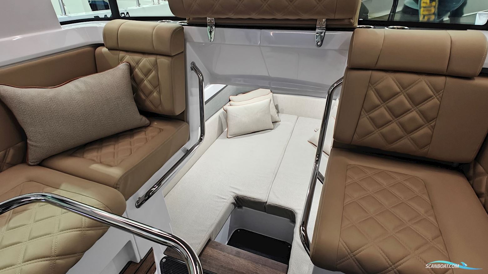 Axopar 37 XC Brabus Line