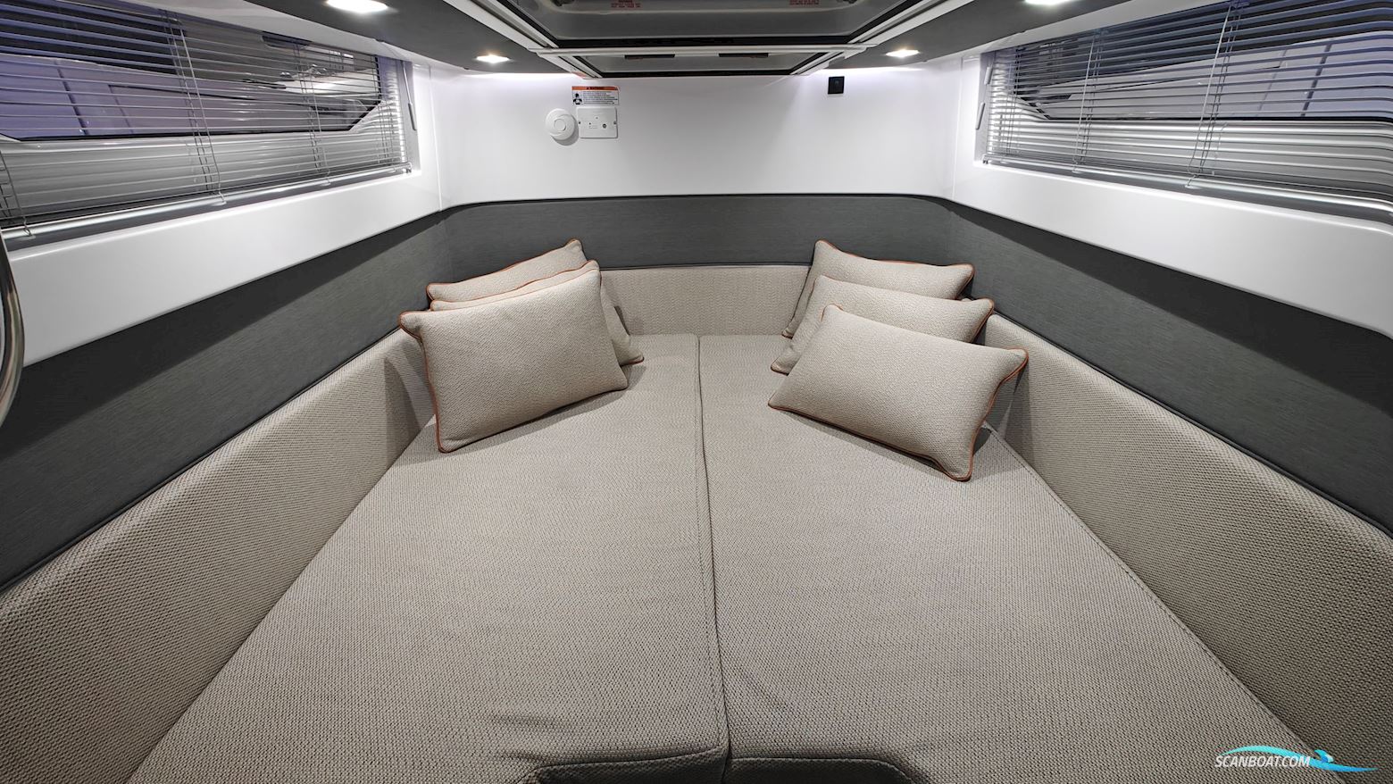 Axopar 37 XC Brabus Line